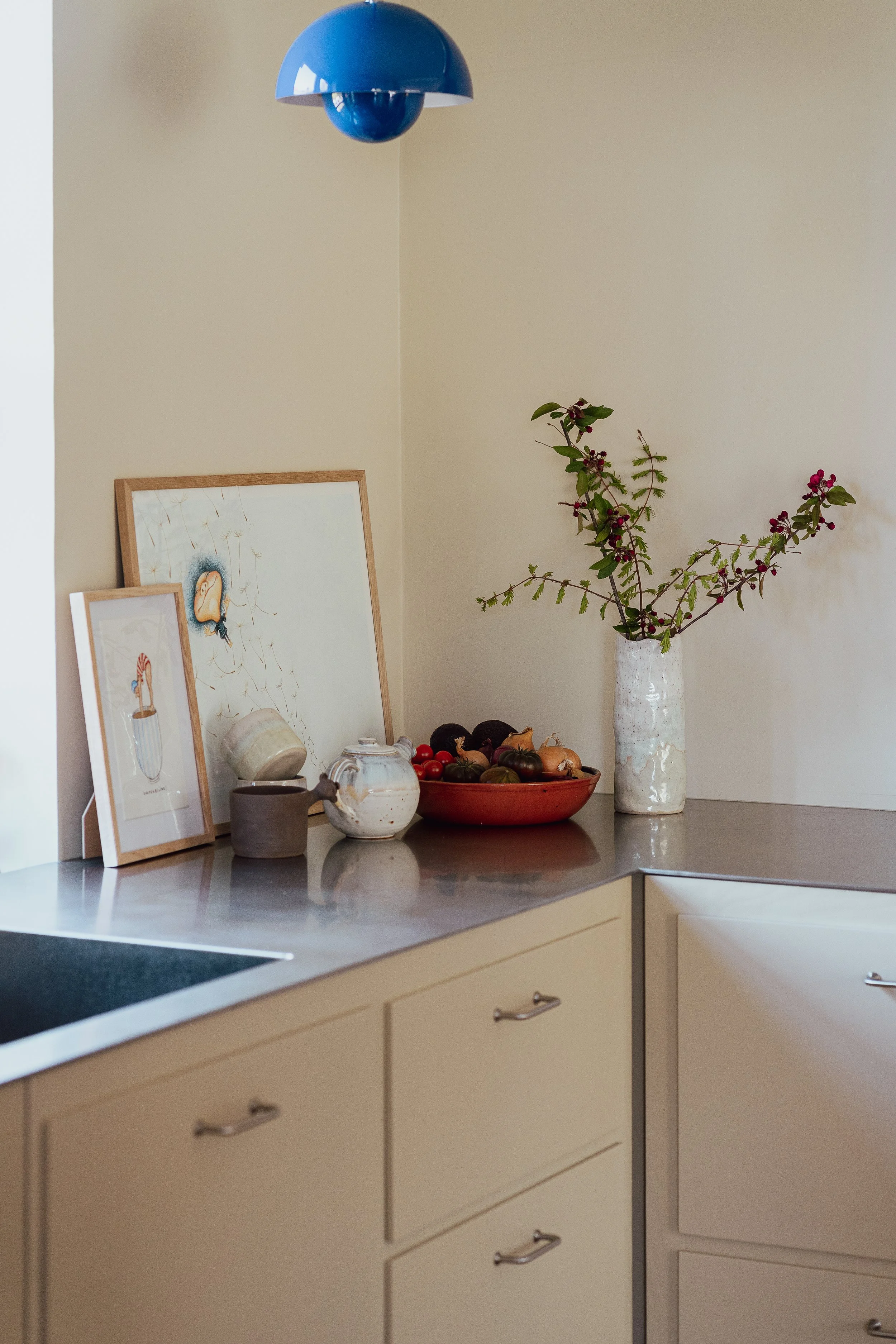 SvendborgSnedkeri-Flatlay-Showroom-Frontdesign--2.jpg