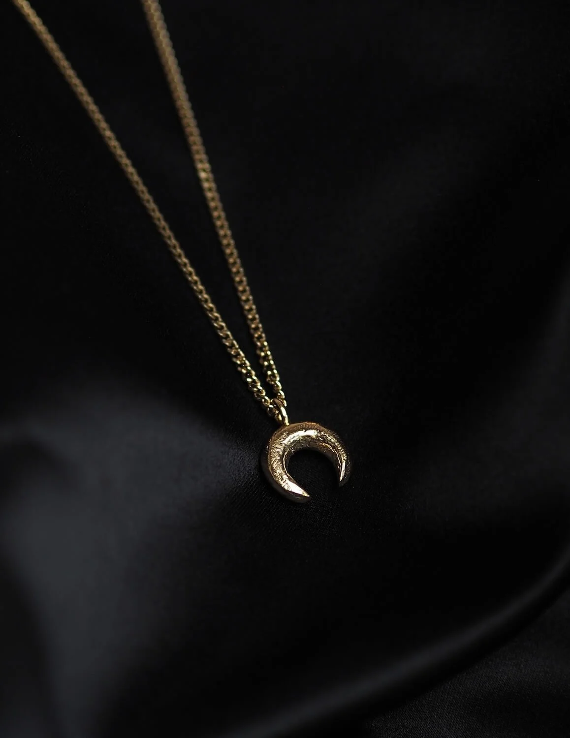 Black-Octopus-Jewellery-Gold-Crescent-Moon-Pendant-Necklace-Black.jpg