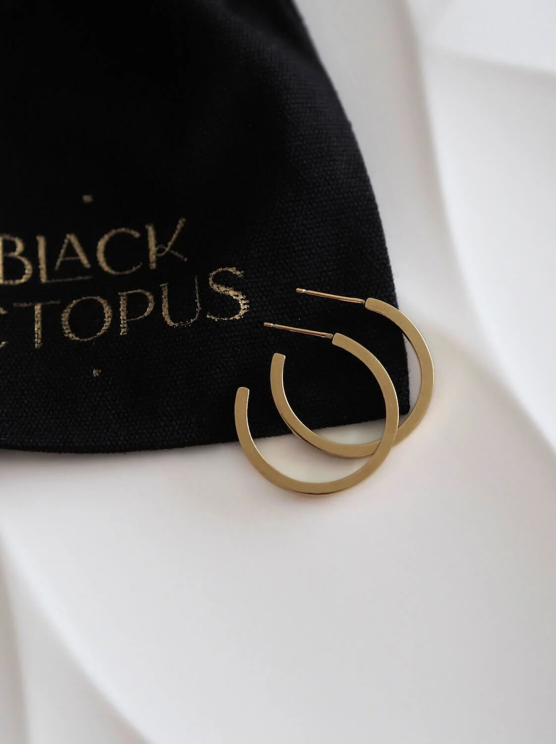 Modern gold square hoop open earrings