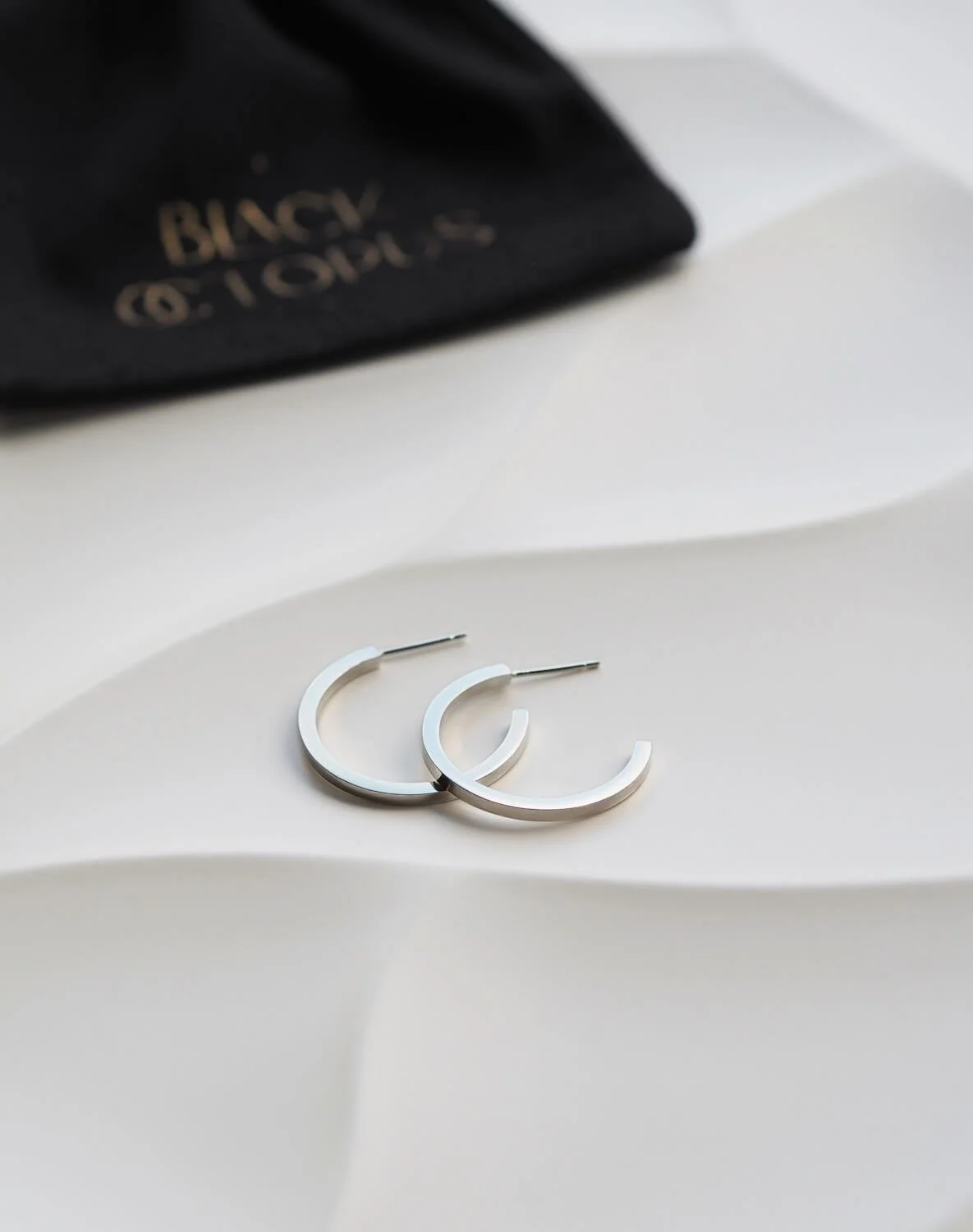 Modern silver square hoop earrings