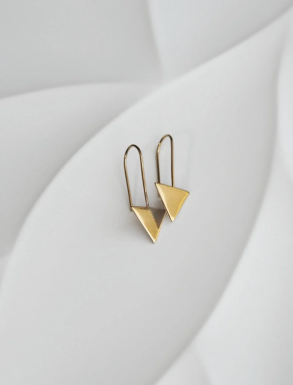Polished Gold Vermeil triangle threader earrings