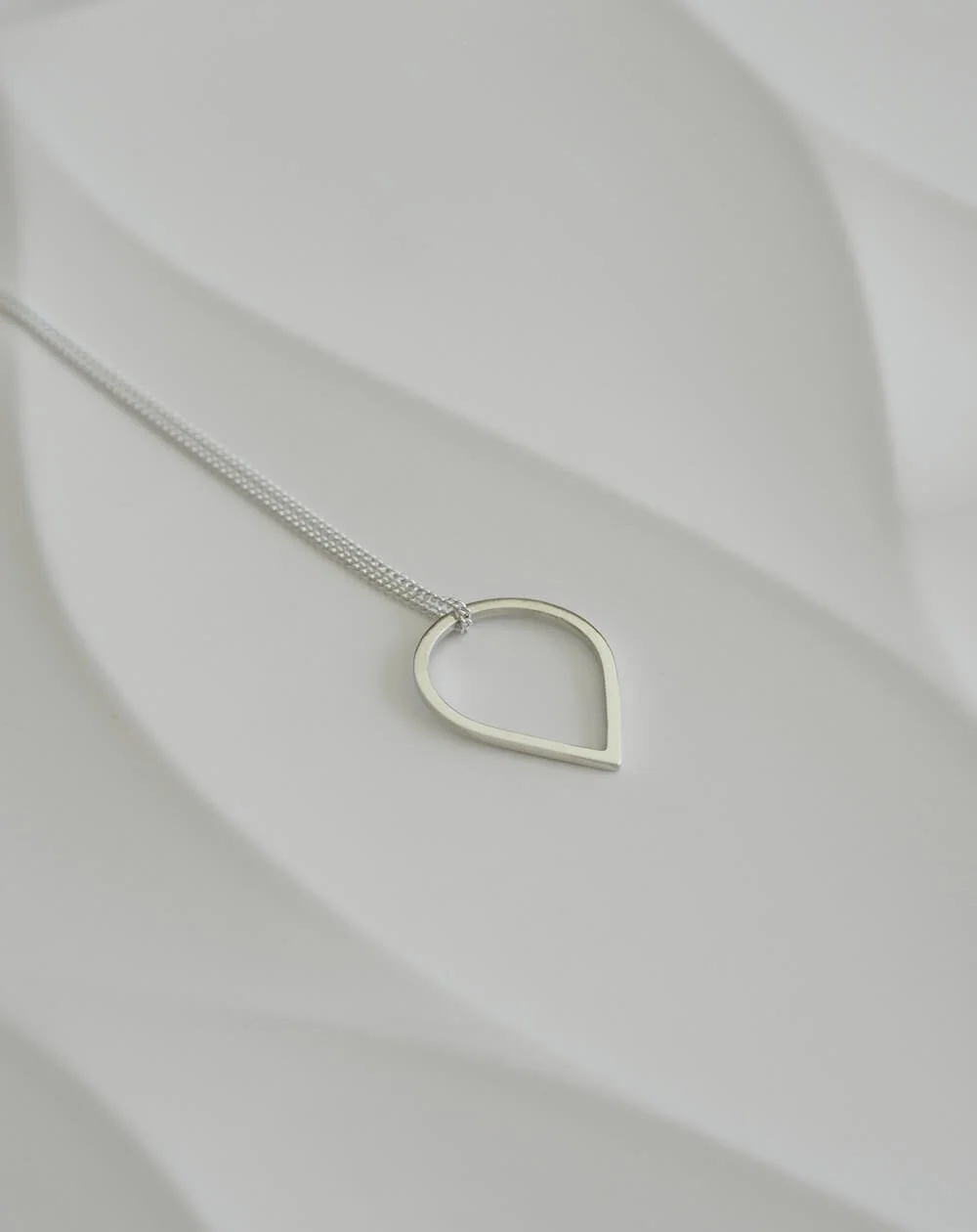Sterling Silver teardrop pendant necklace on curb chain