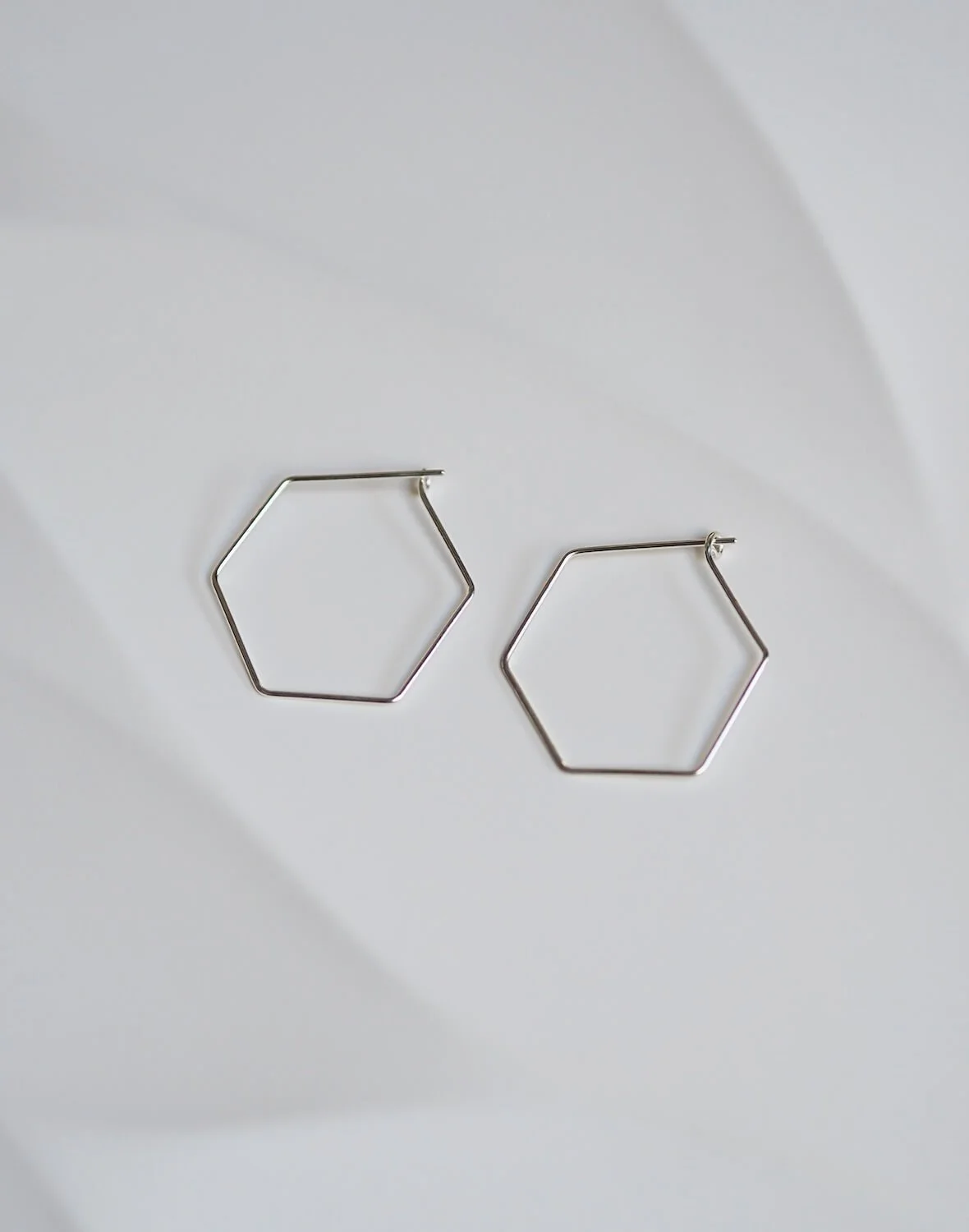 Silver wire hexagon hoop earrings