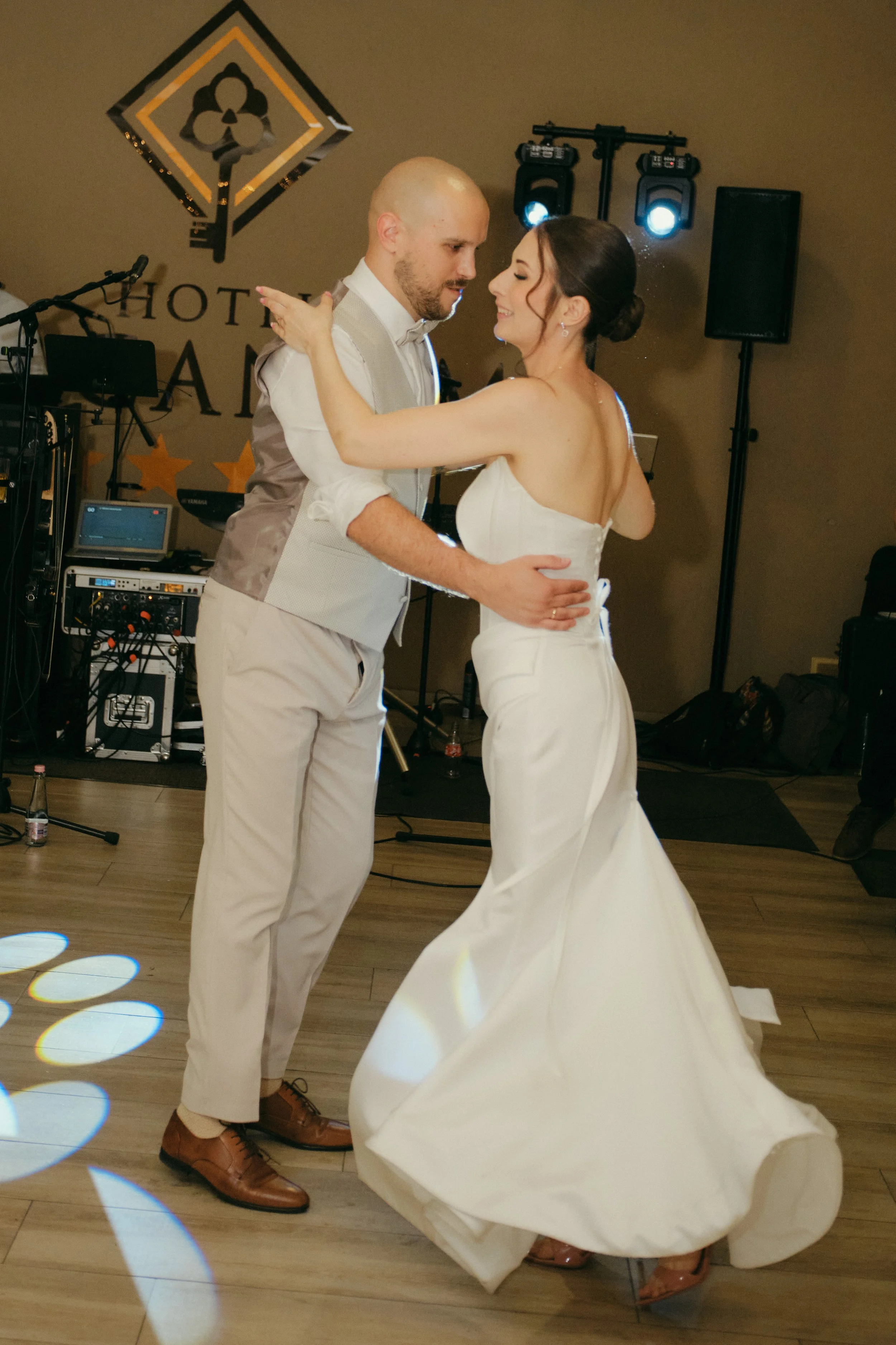 ZS+B esküvő 564.jpg