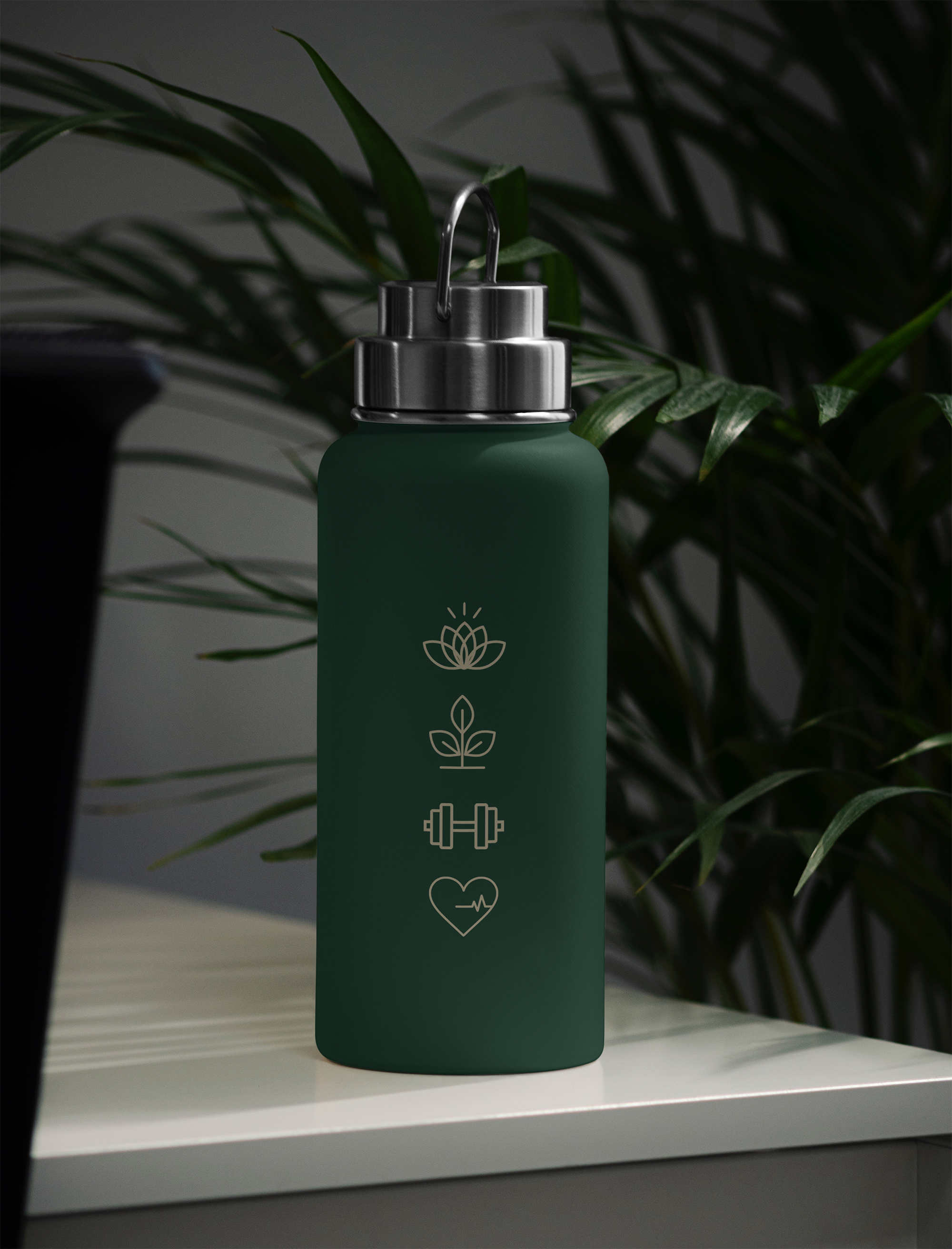 Luiz_Bottle.png