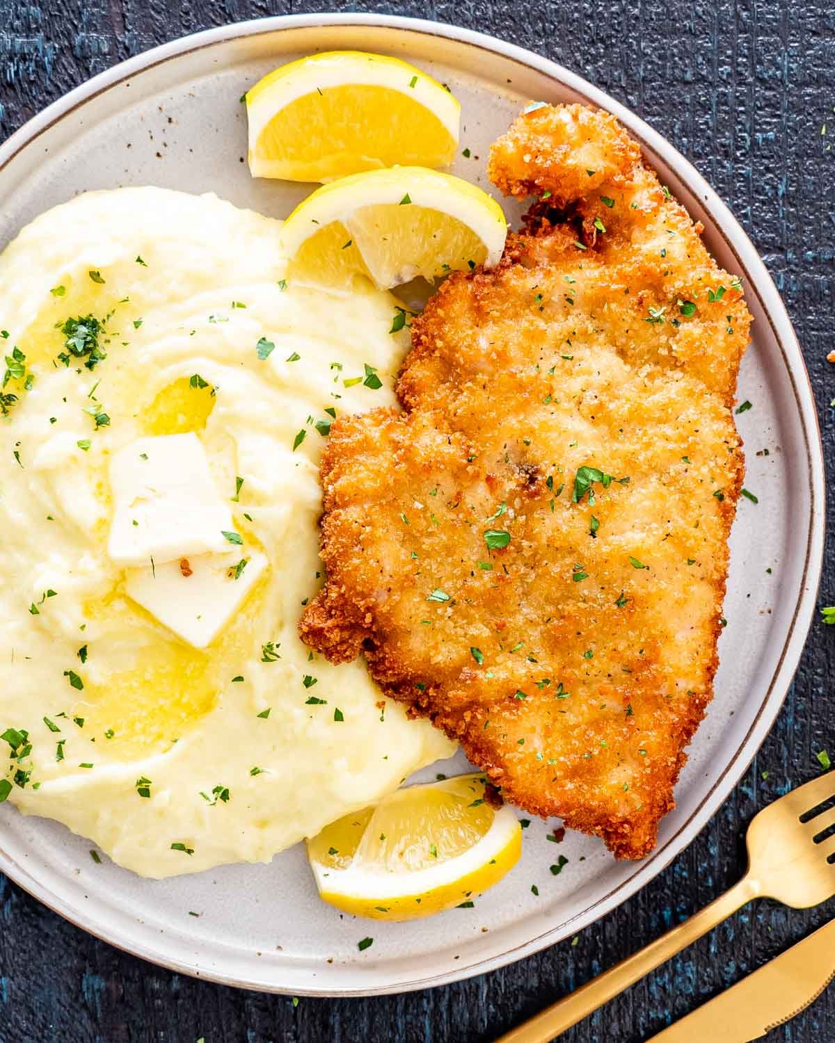 Chicken Schnitzel with Mashed Potatoes