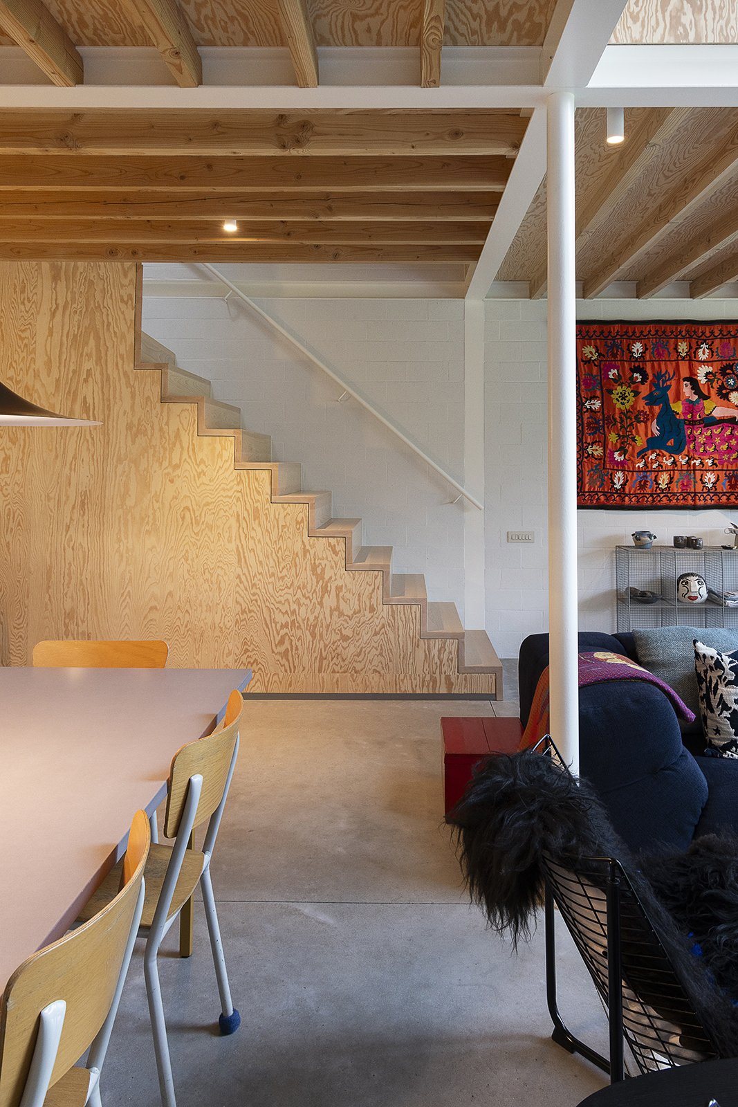 Maria House (BE)_Esacalier.jpg