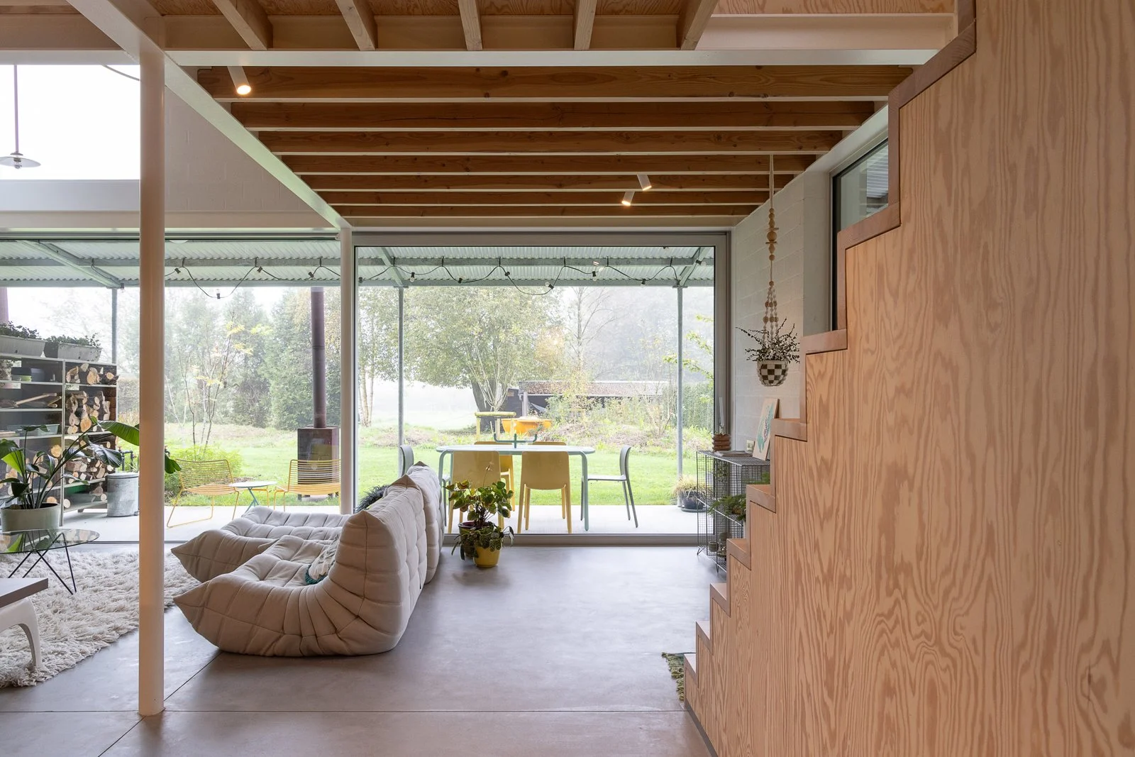 EVA House (BE)_ pièce à vivre.jpg