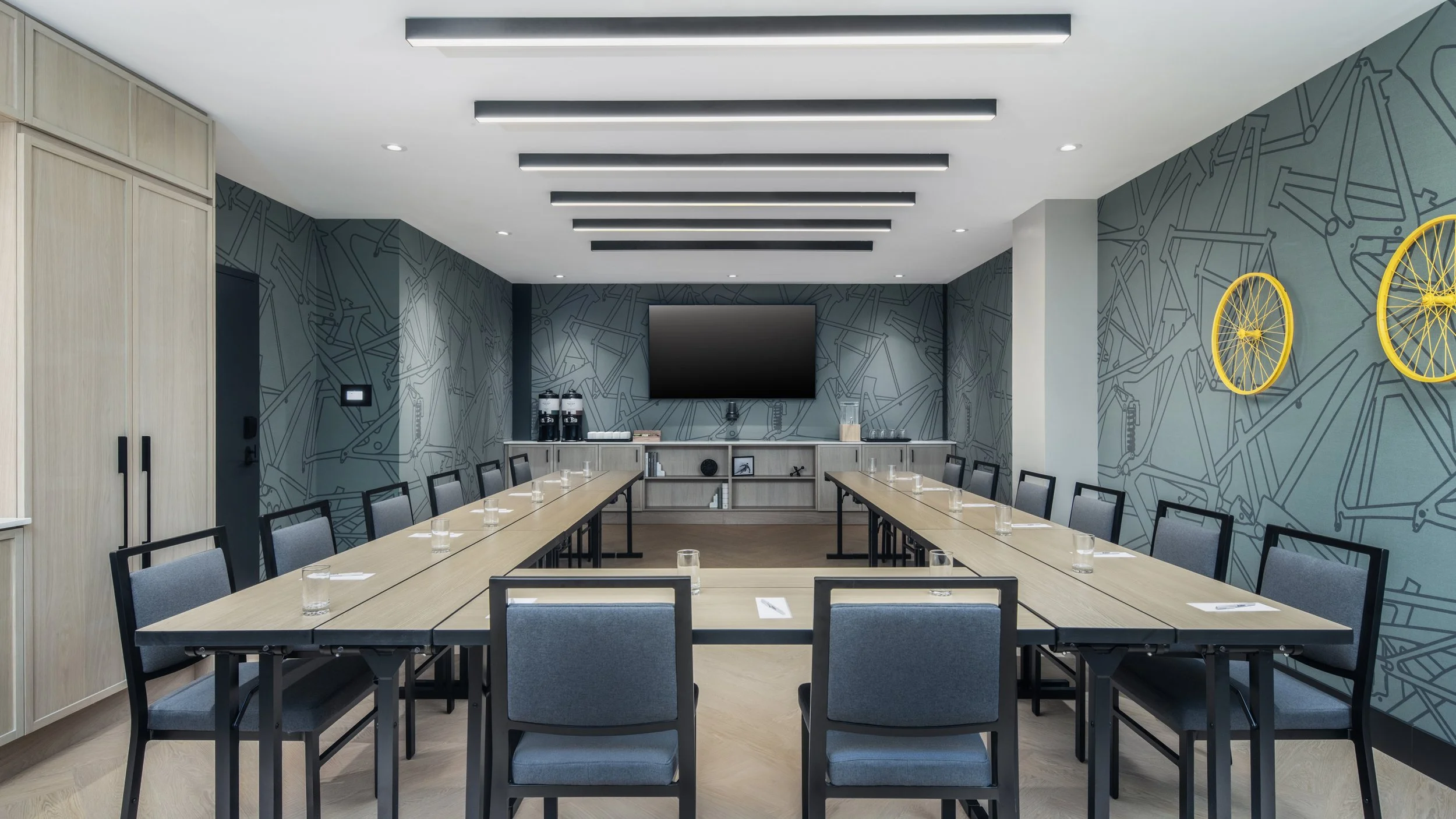 YULRB_SALLE CORPO 5-2.jpg