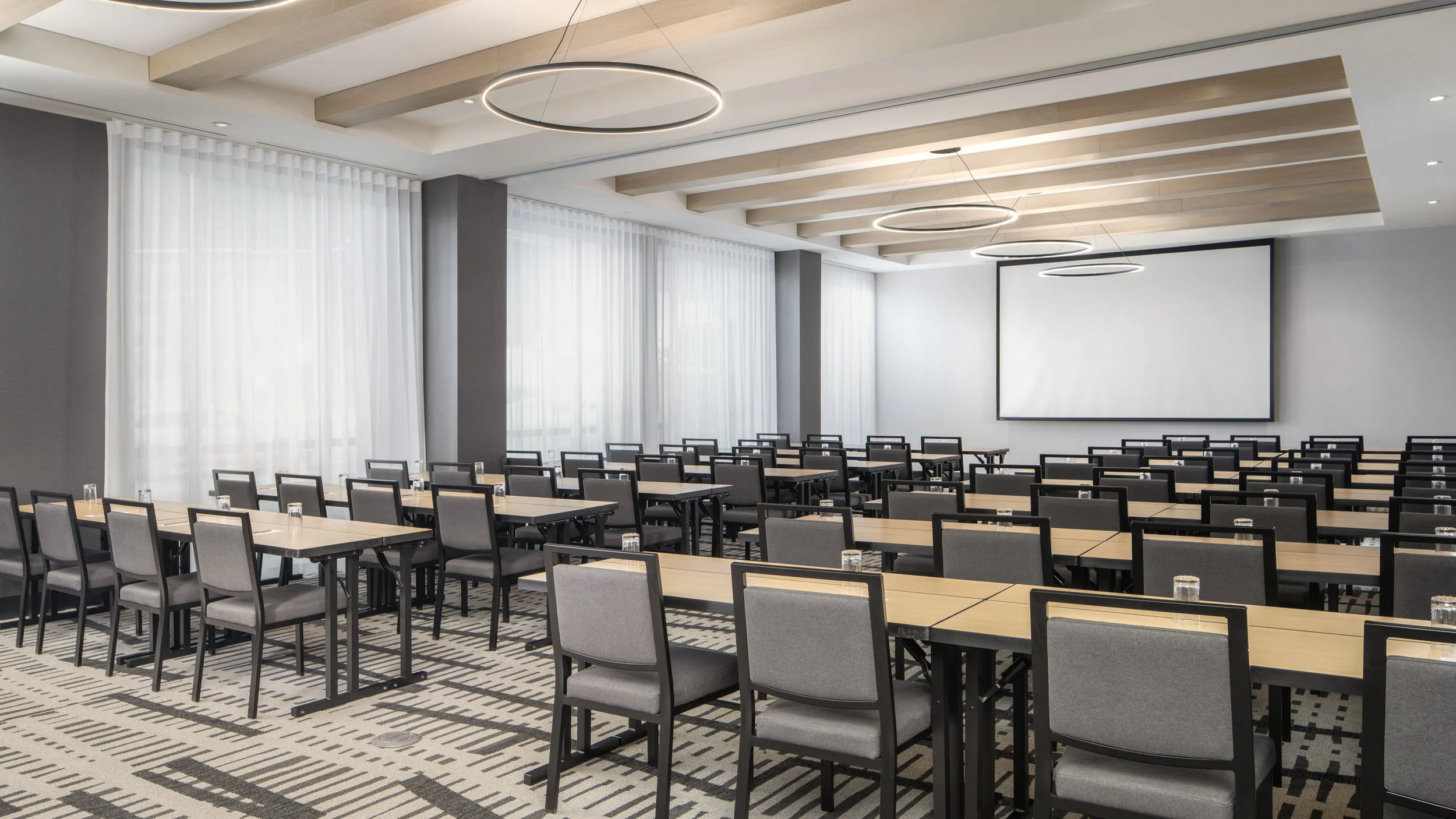 YULRB_SALLE CORPO 3-2.jpg