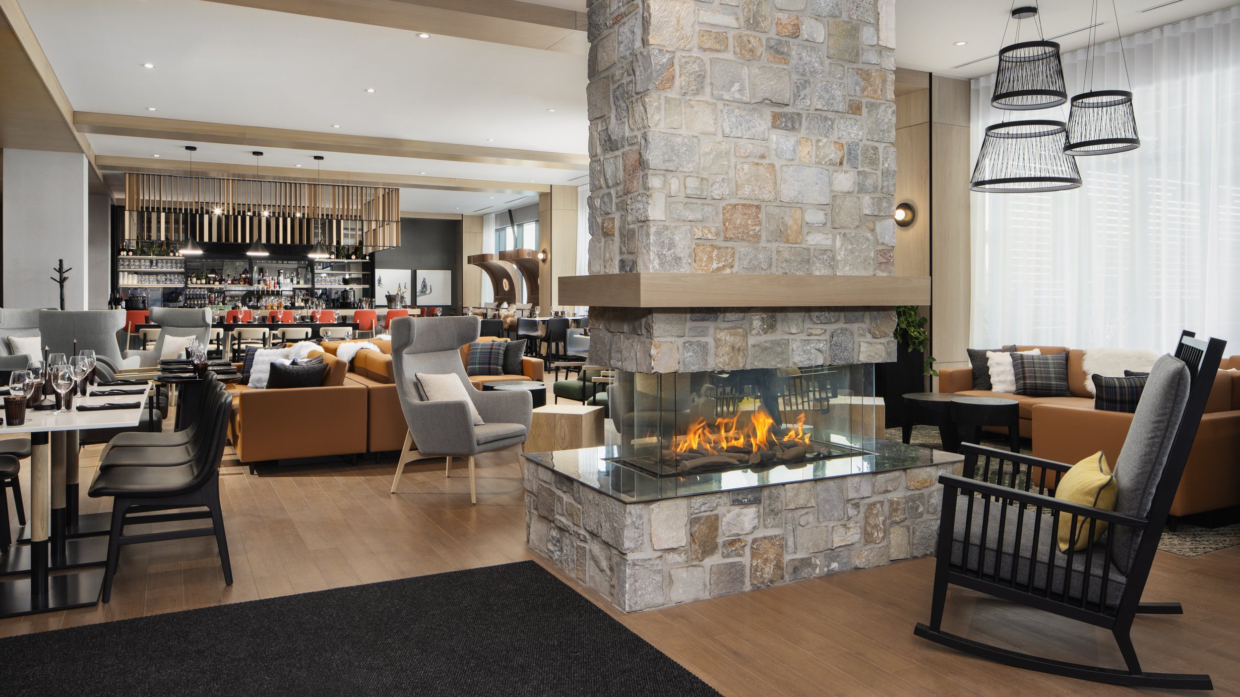 YULRB_RESTAURANT 1-2.jpg