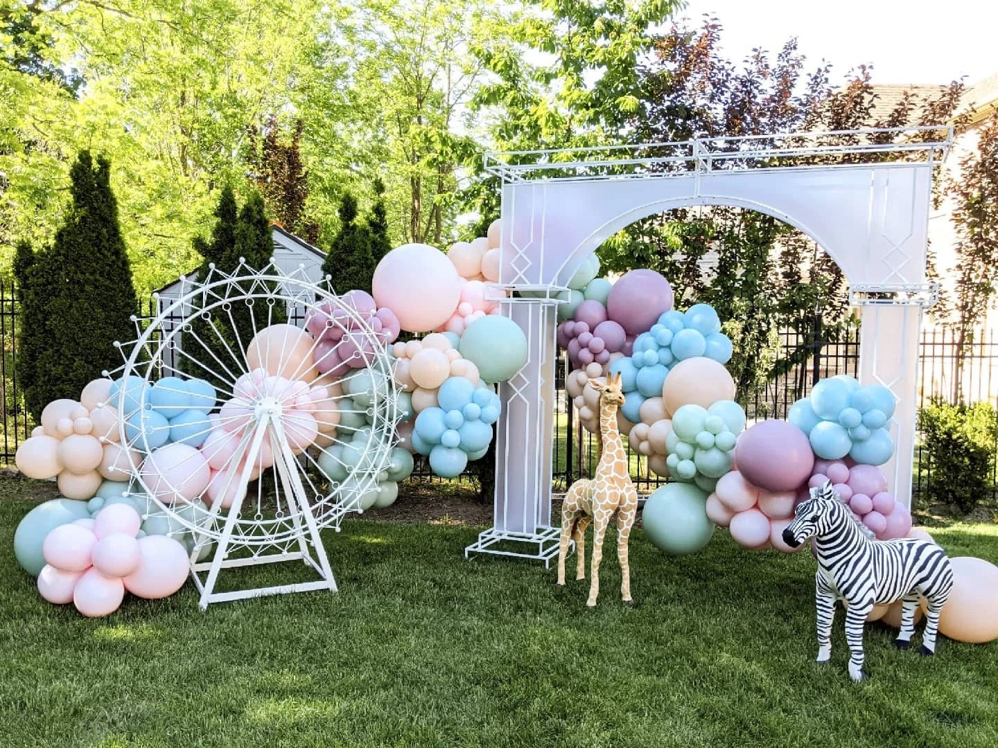 large-canival-balloon-setup.jpg