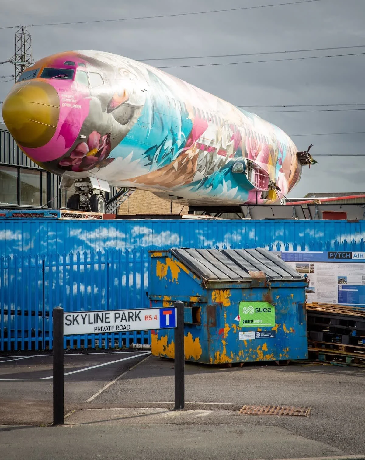 Introducing PYTCHAir: A Luxurious Stay in a Boeing 727 Airliner