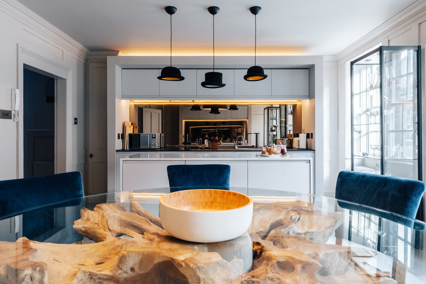 Airbnb vs a Professional Property Manager: What London Homeowners Need to Know