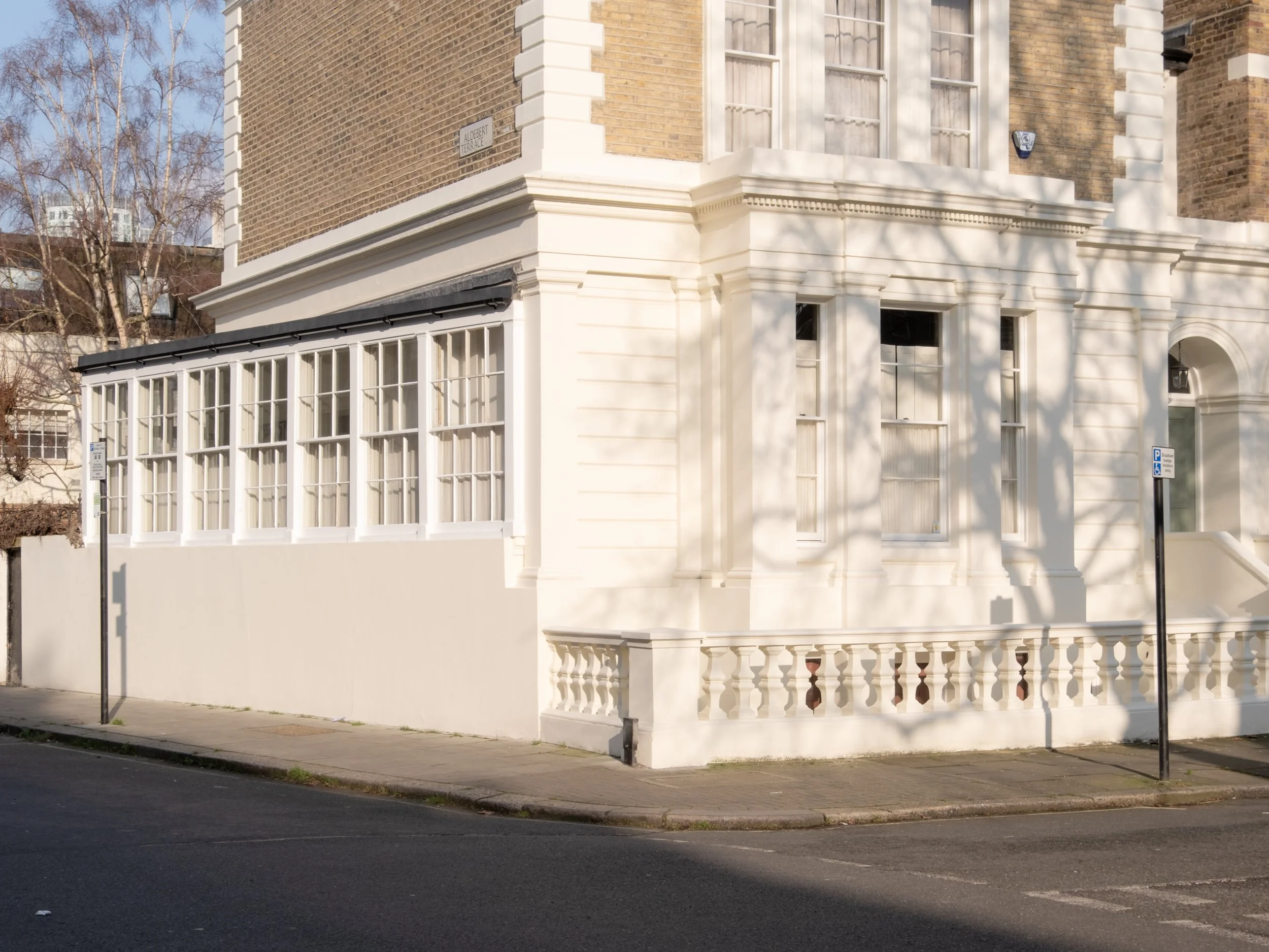 The Best Neighbourhoods to Stay in London: A Guest's Honest Guide