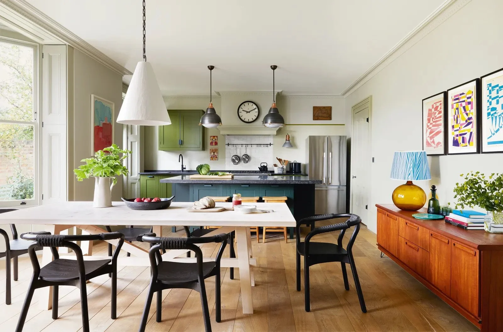 Mid-Term Lets: Why London Property Owners Should Plan the Winter Transition Now