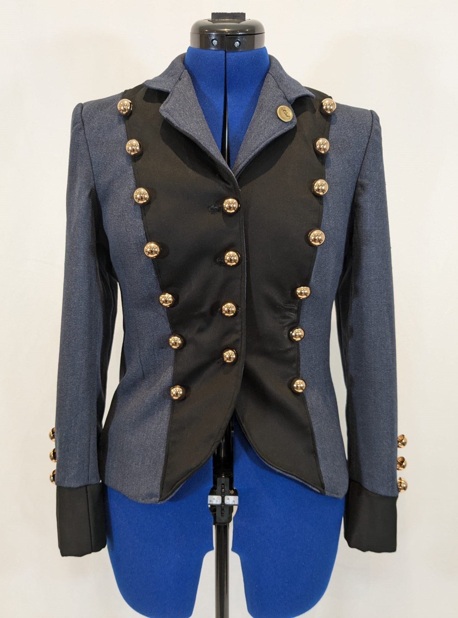 Artiglieria - cropped jacket - Kirk Fashion - 1814 Collection - Military Fashion - Sustainable Fashion