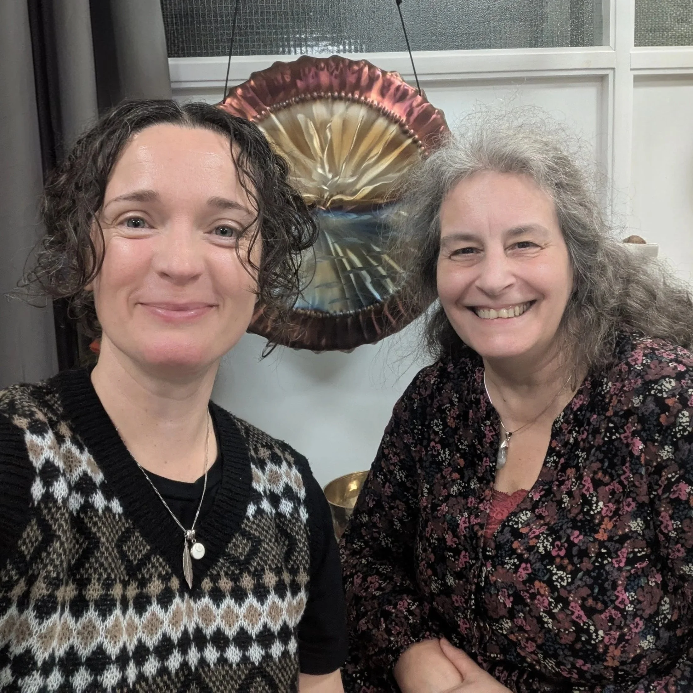 Lucy+and+Kerri+-+soundbath.jpg