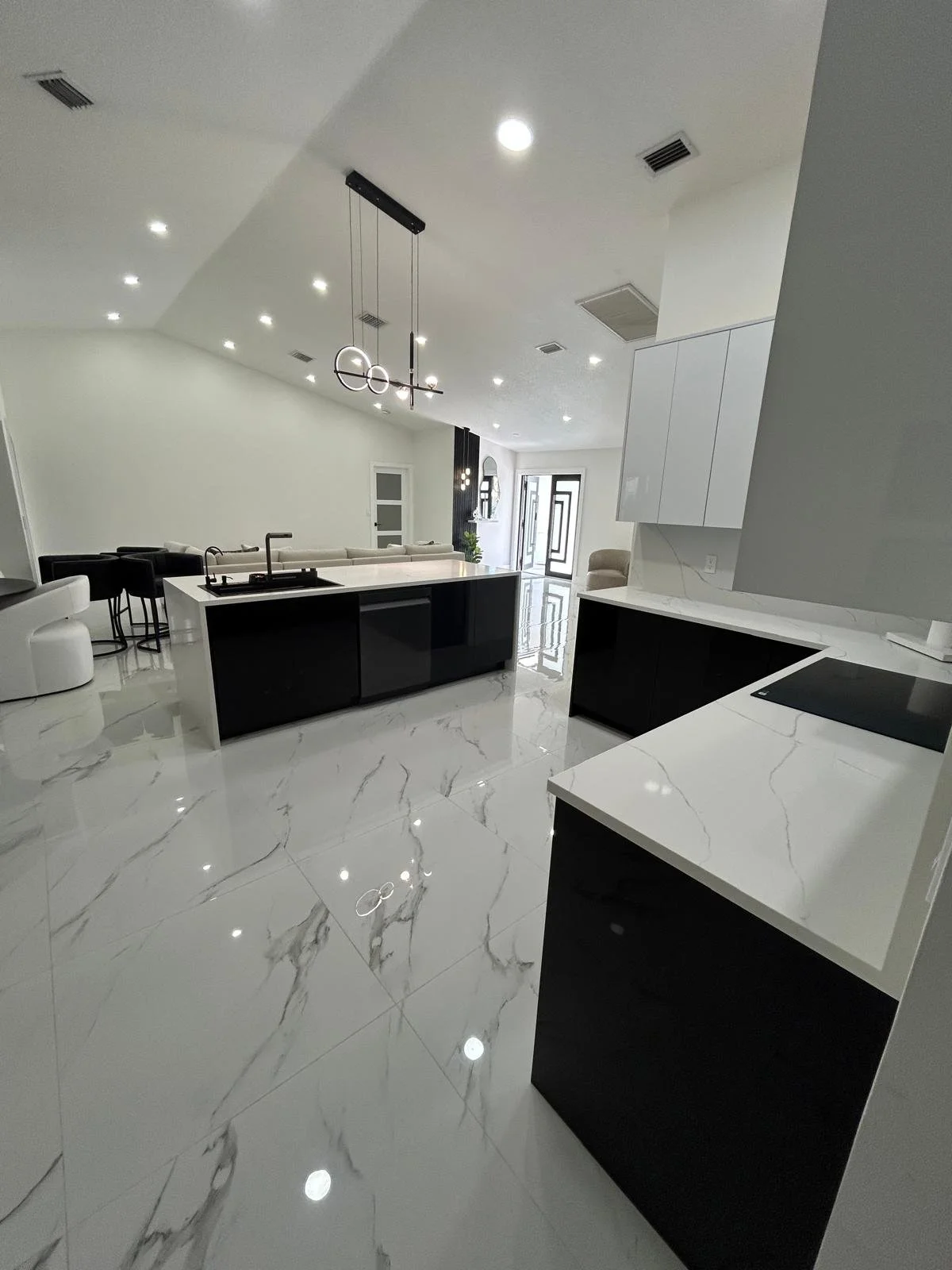 PHOTO-2025-12-30-18-49-17 (2).JPG