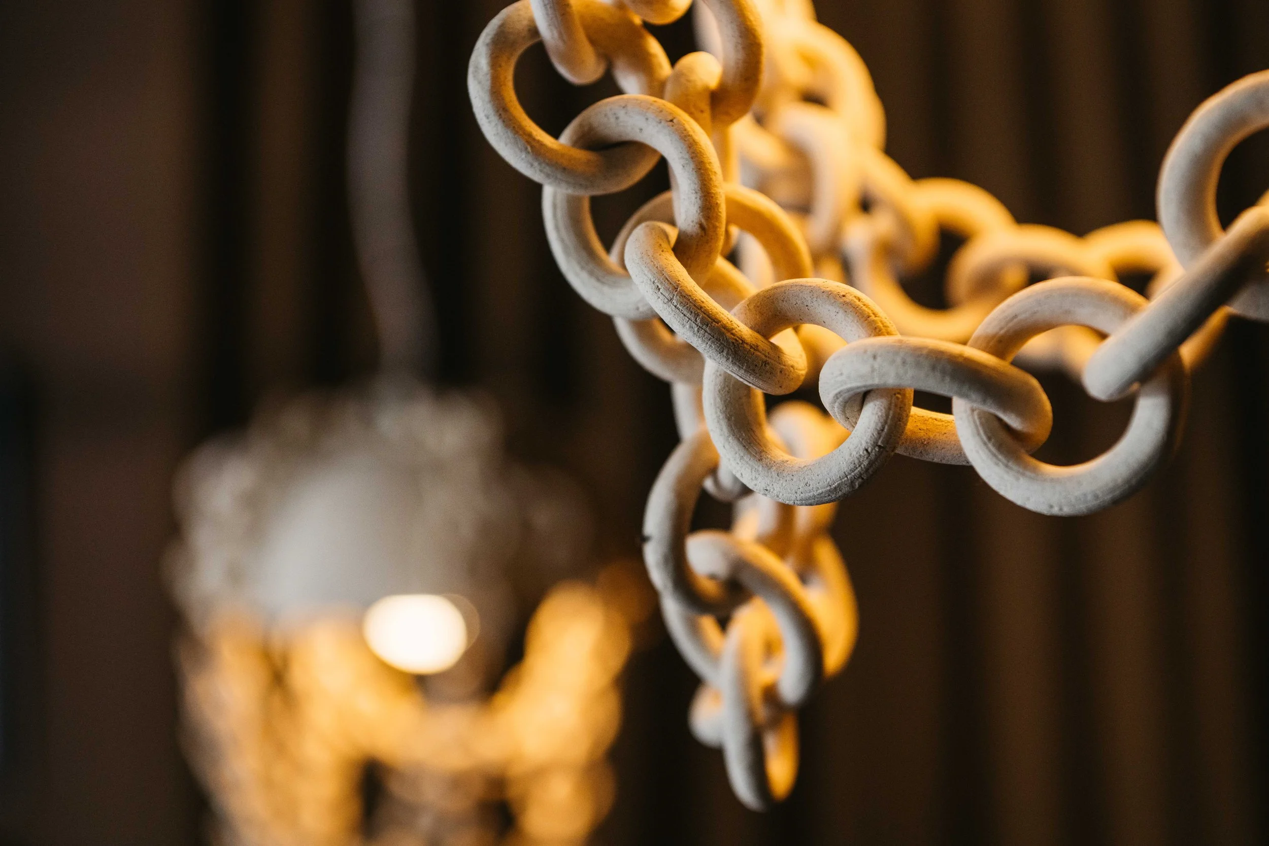 Ruma Dining is an all-day café and restaurant shaped by a thoughtful blend of Asian and Australian influence, brought to life through an earthy, organic design language. The interior is grounded, tactile and warm, celebrating craft, texture and mater