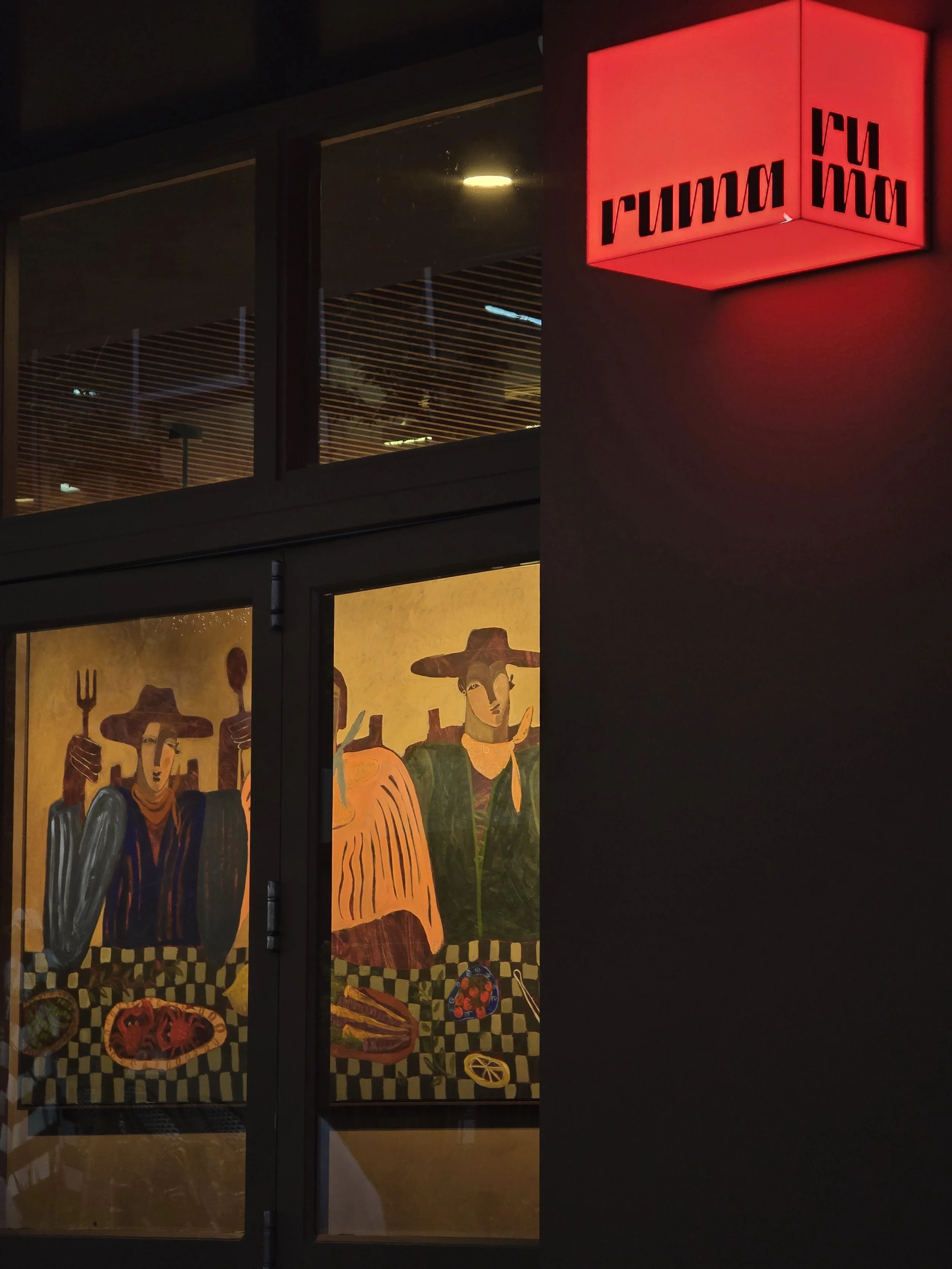 Ruma Dining is an all-day café and restaurant shaped by a thoughtful blend of Asian and Australian influence, brought to life through an earthy, organic design language. The interior is grounded, tactile and warm, celebrating craft, texture and mater
