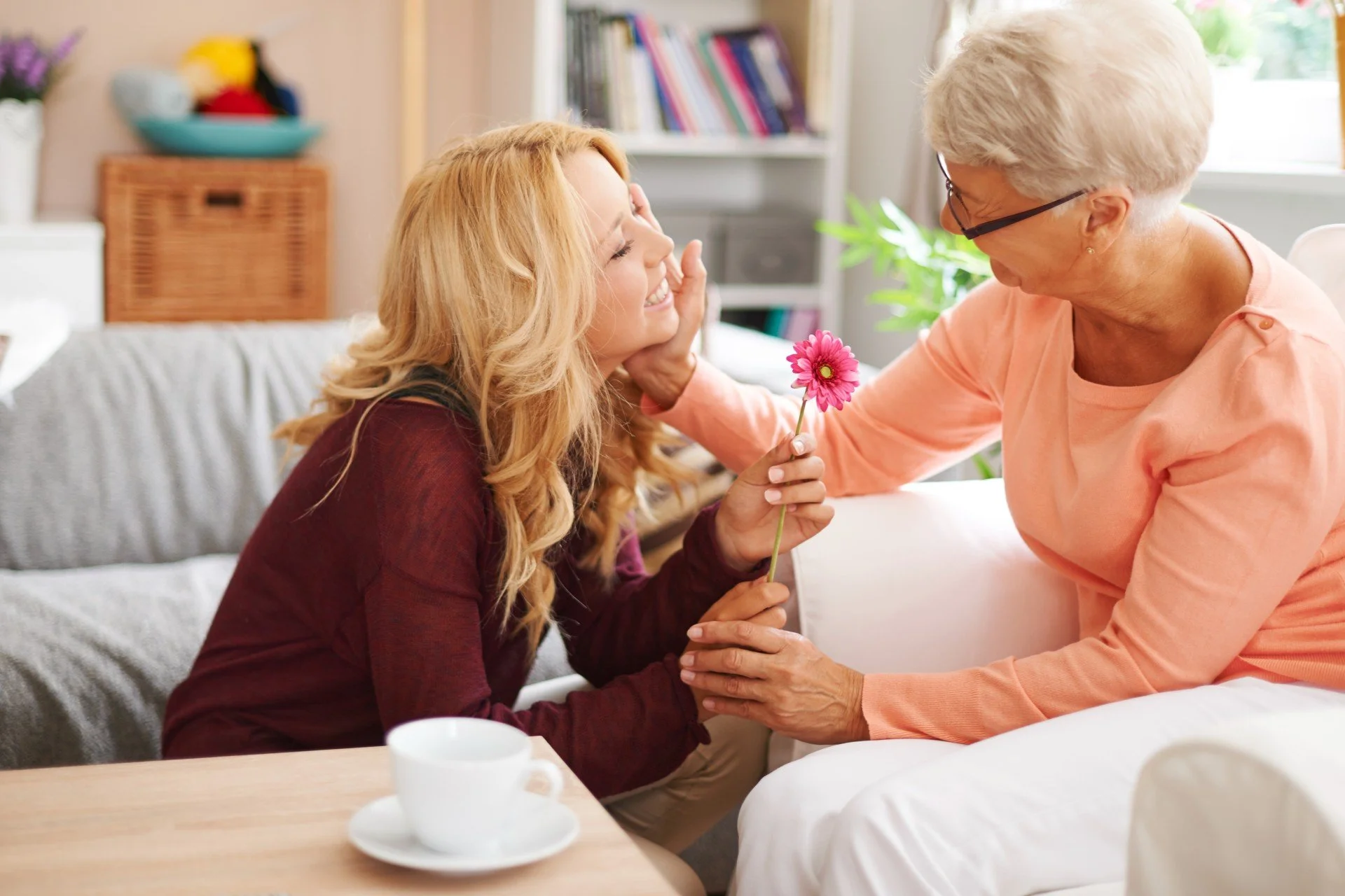 How Dementia Affects Communication and How Families Can Adapt