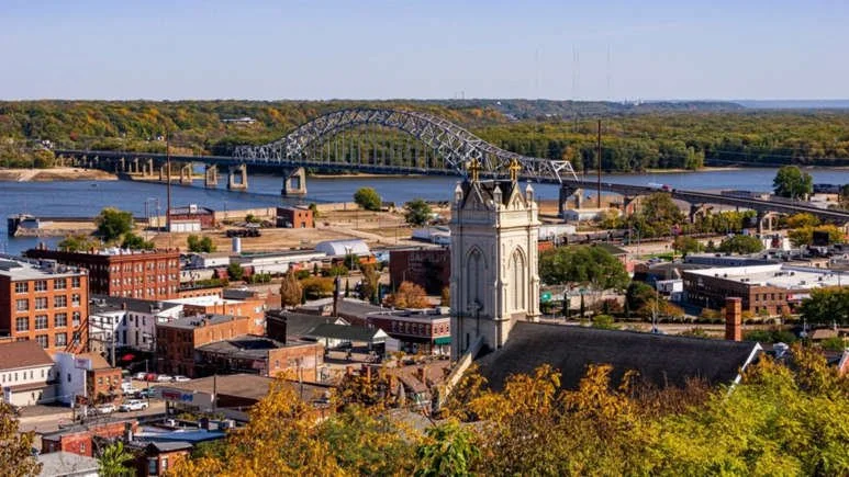 Dubuque featured for its Driftless Beauty