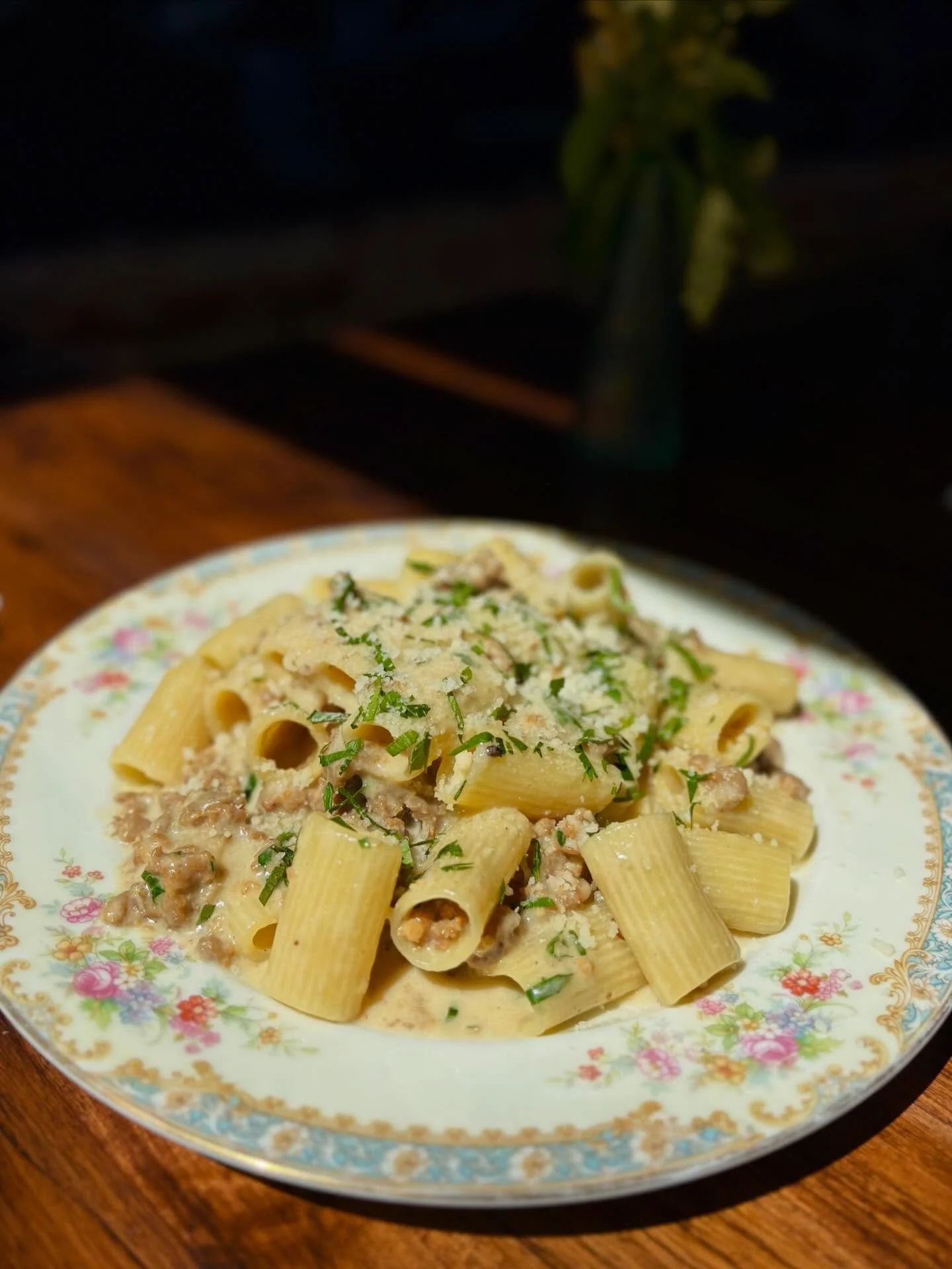 Rigatoni alla Monzese. Sweet Italian Sausage, Cream, Onion, Saffron, Grana Padano.

#amblerpa #montco #freshpasta #monzese