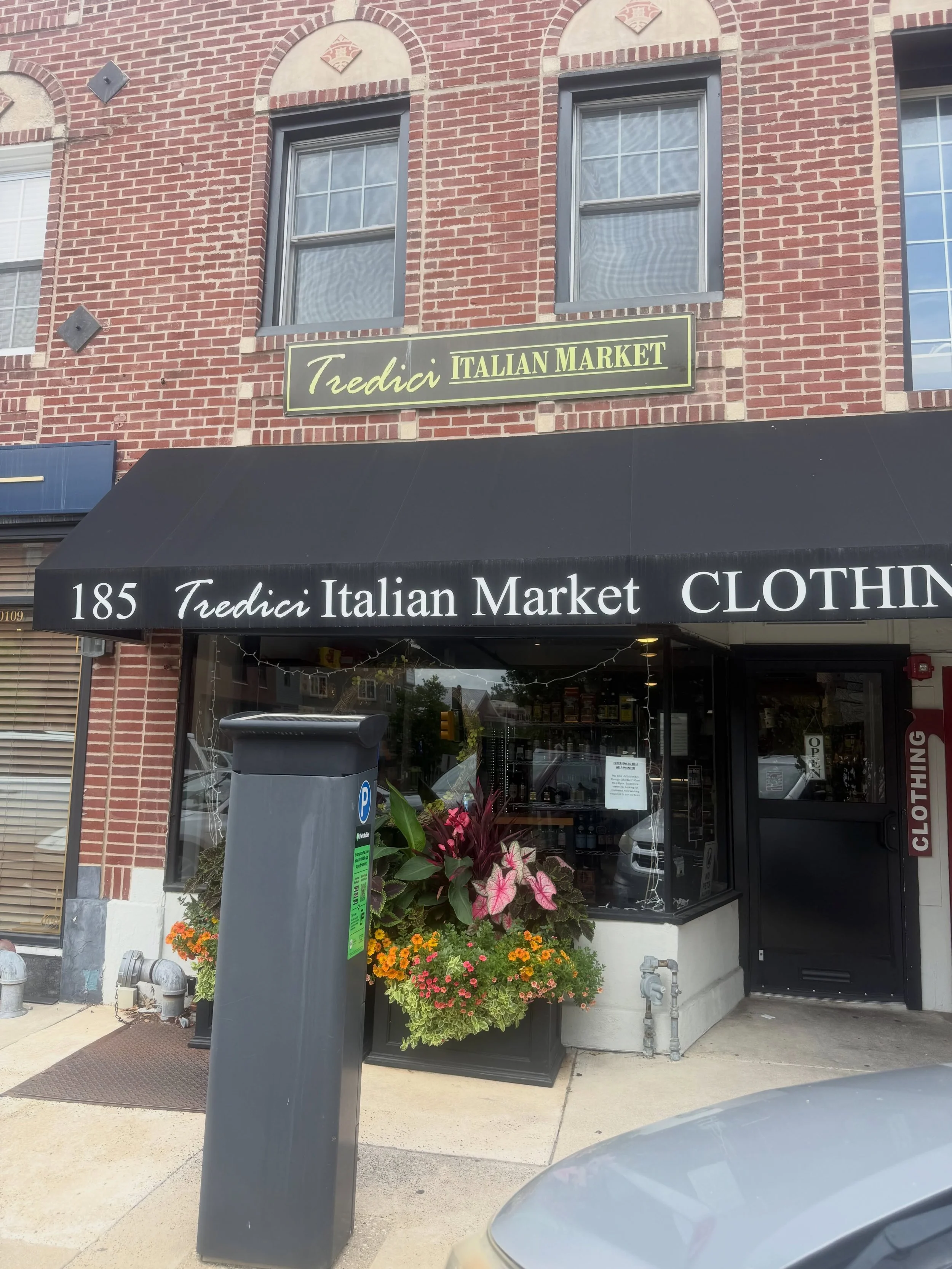 Big shout out to our retail partner @trediciitalianmarket in Wayne!! 🍝

Not only do they have some of the best sandwiches in the Philly area, but they also stock a great variety of @pasta.sorrentino goods &mdash; Fresh Mezzi Rigatoni and Mafaldine, 