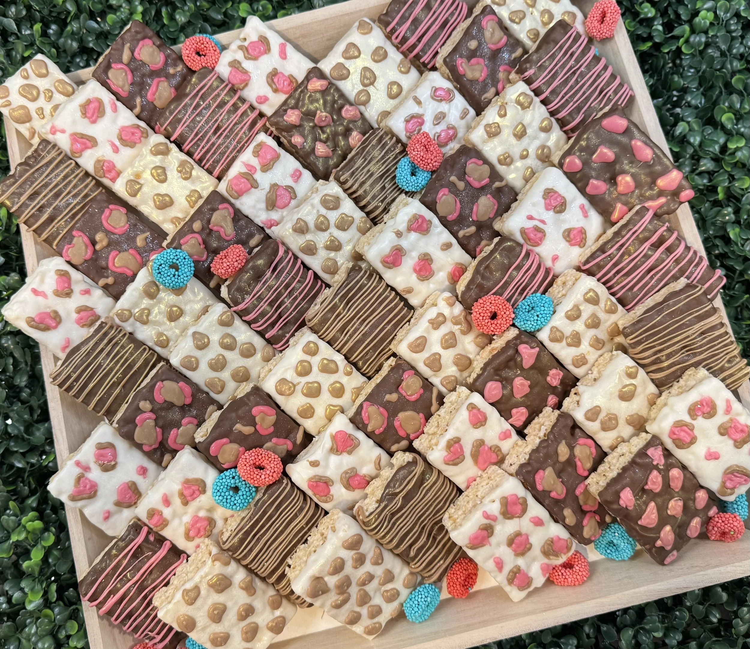 oh-happy-day-chocolate-dessert-tray-collection-21.jpeg