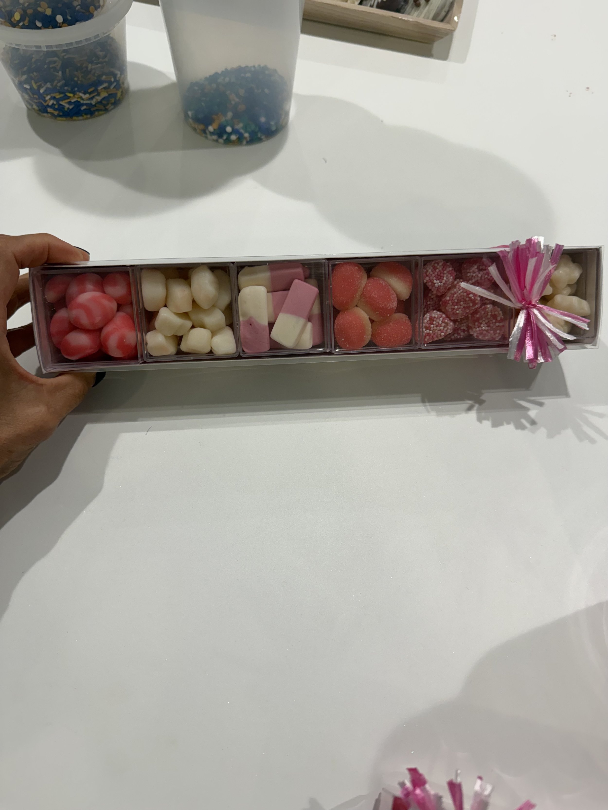 oh-happy-day-gummy-sleeve-favors-01.jpeg