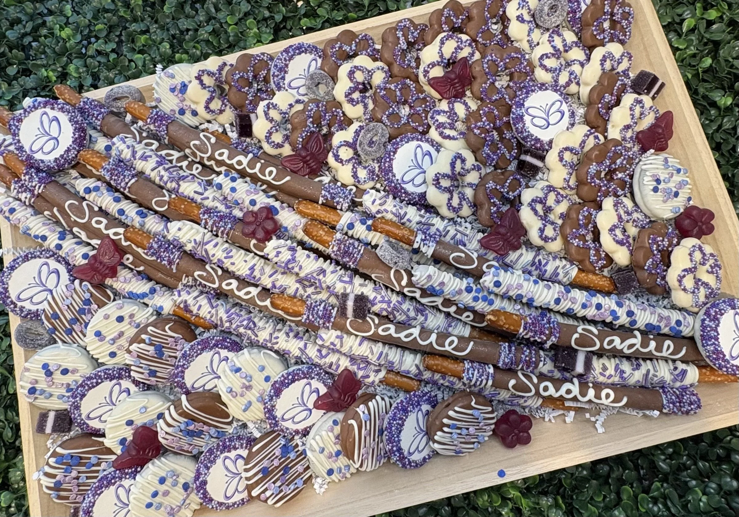 oh-happy-day-chocolate-dessert-tray-collection-41.jpeg