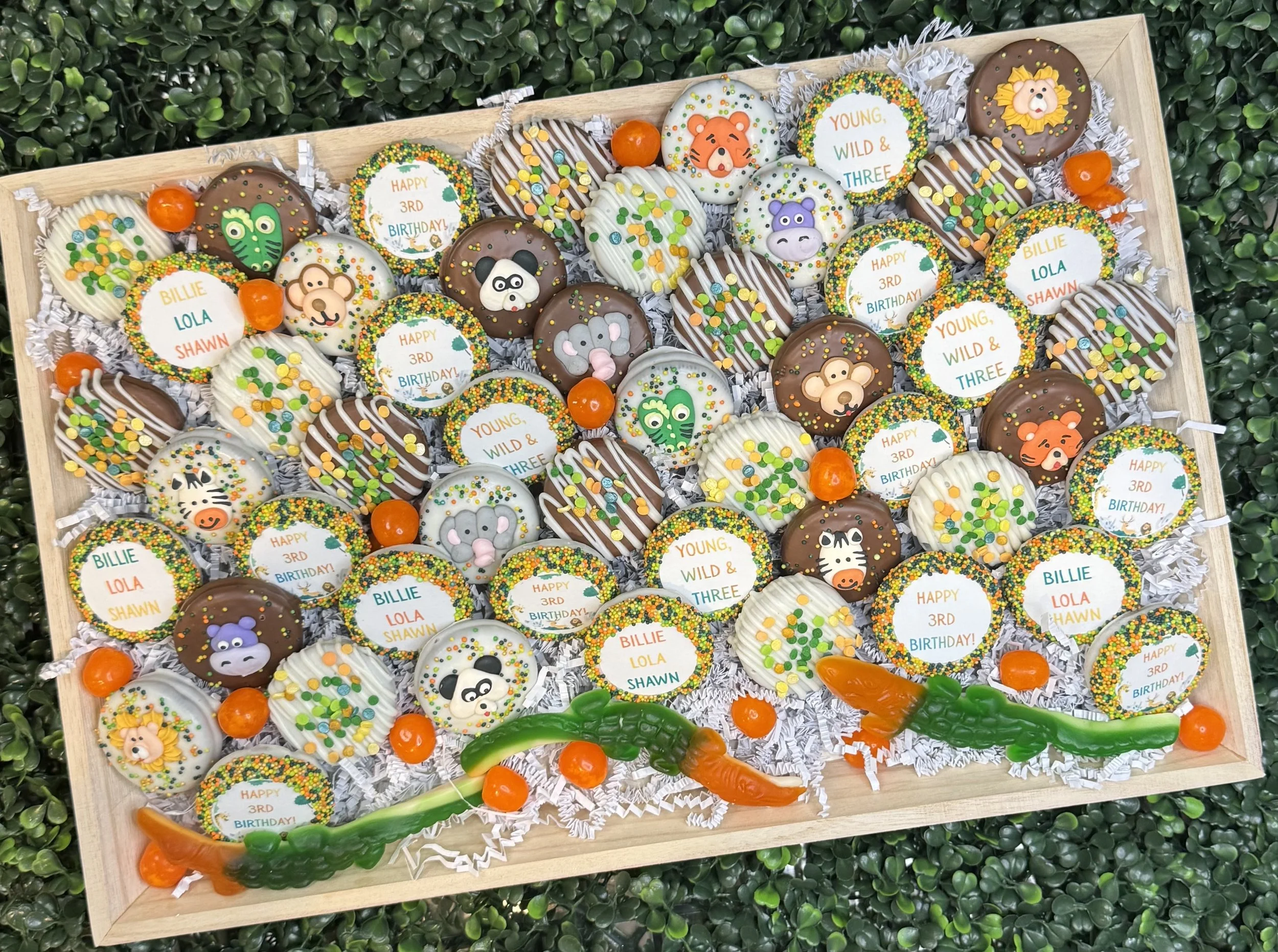 oh-happy-day-chocolate-dessert-tray-collection-40.jpeg