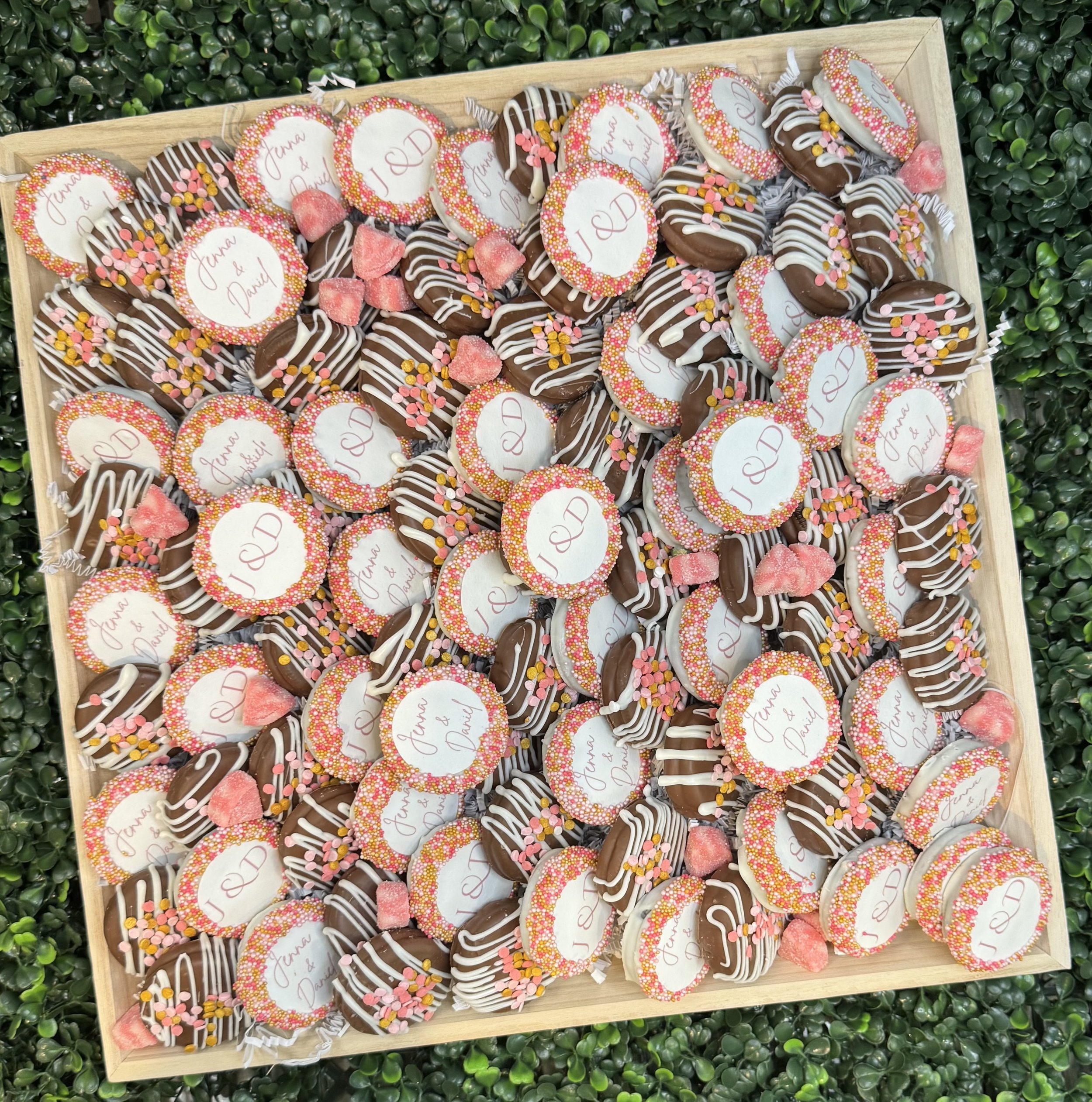 oh-happy-day-chocolate-dessert-tray-collection-24.jpeg
