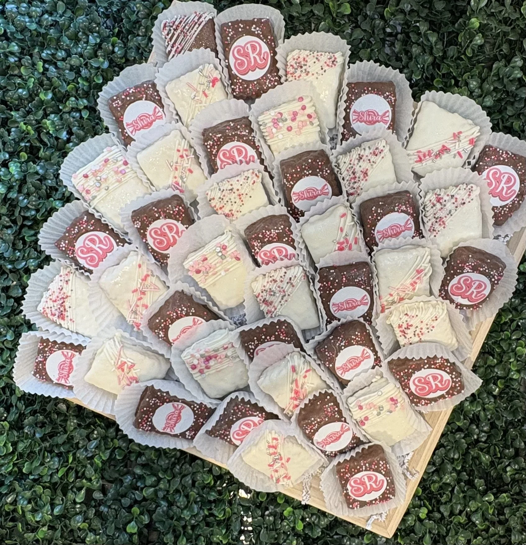 oh-happy-day-chocolate-dessert-tray-collection-43.jpeg