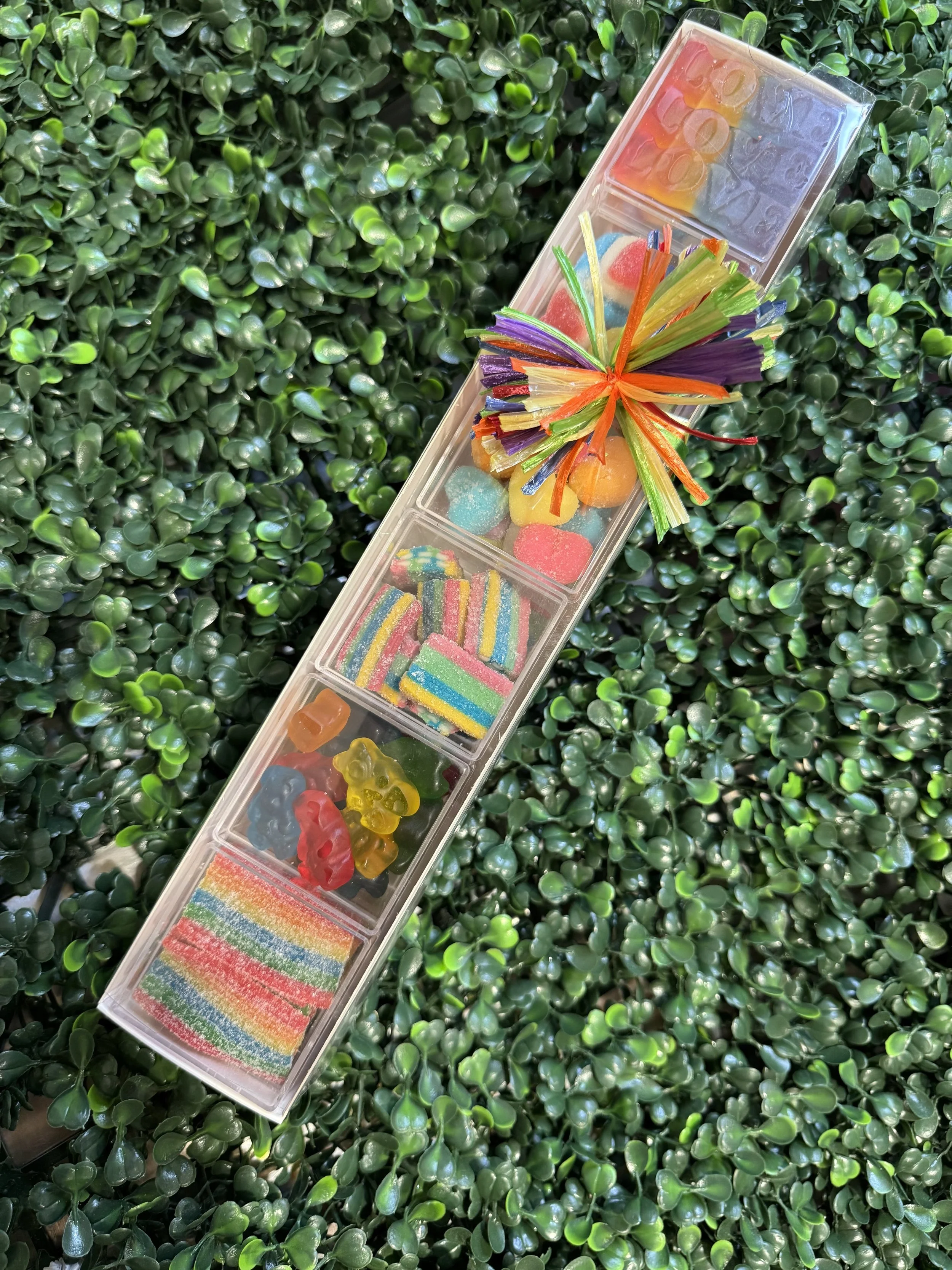 oh-happy-day-gummy-sleeve-favors-FEATURED.jpeg