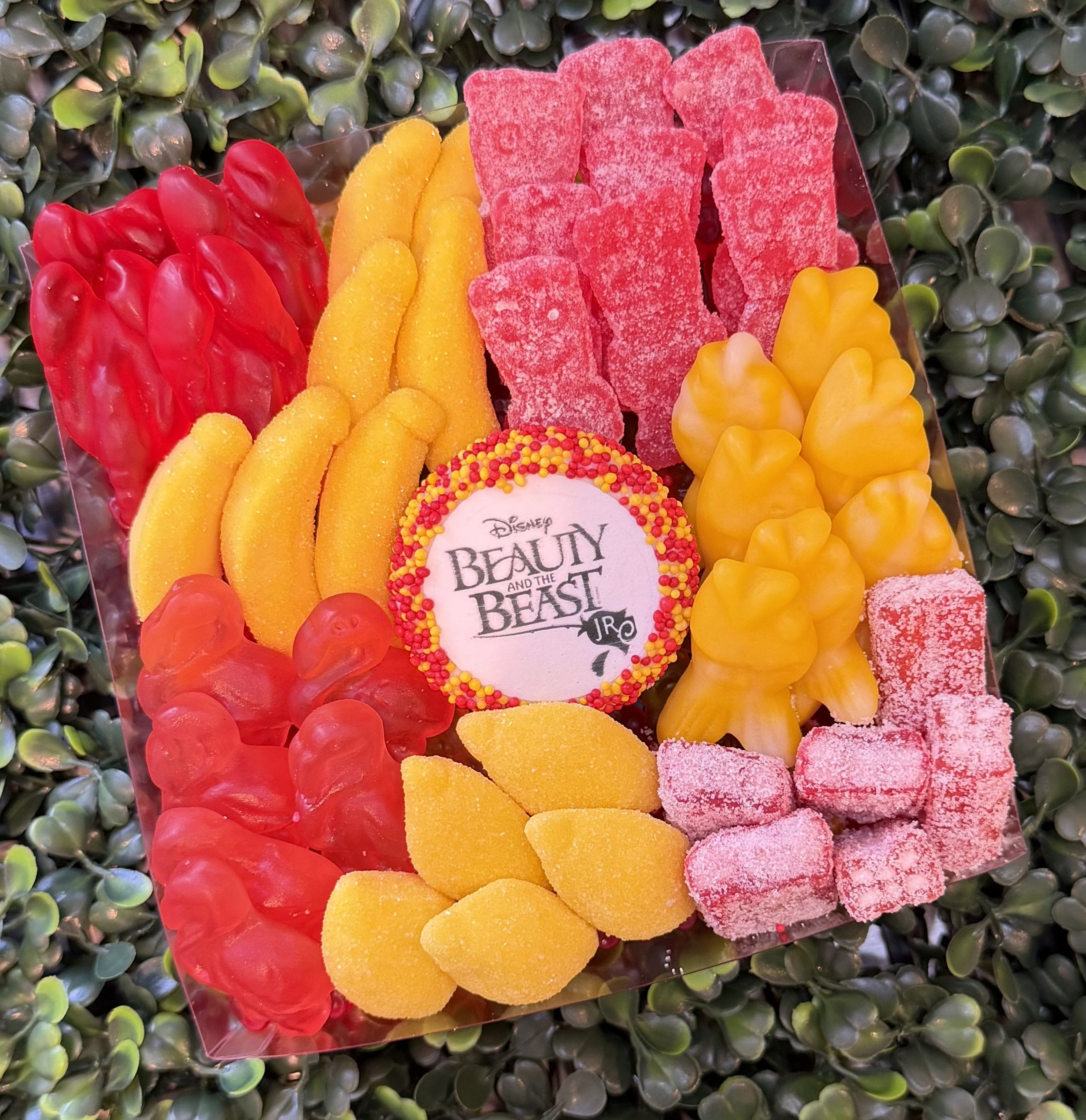 oh-happy-day-gummy-board-mini-favors-01.jpeg