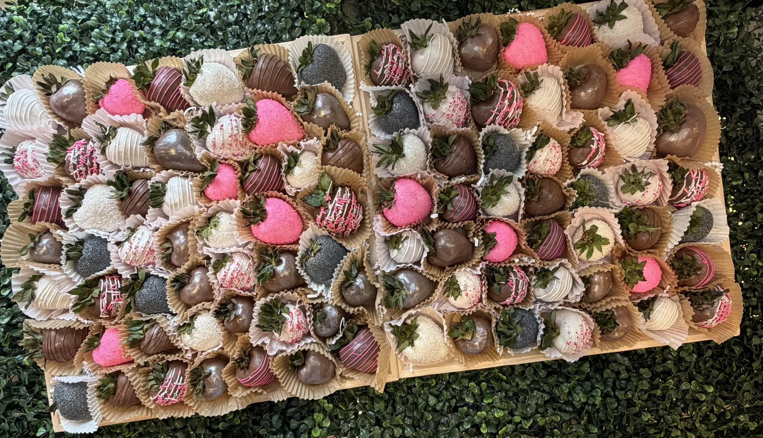 oh-happy-day-chocolate-covered-strawberries-03.jpeg
