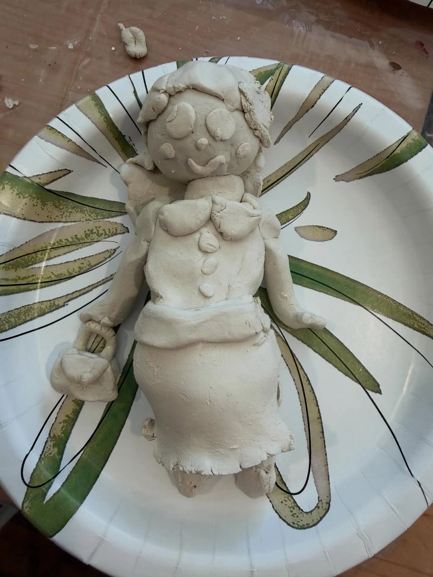 Air dry clay is so fun! It won&rsquo;t get fired and it&rsquo;s not waterproof but still clay and messy and muddy and perfect for little fingers and their imagination. #airdryclay #clay #clayclass #claystudionearme