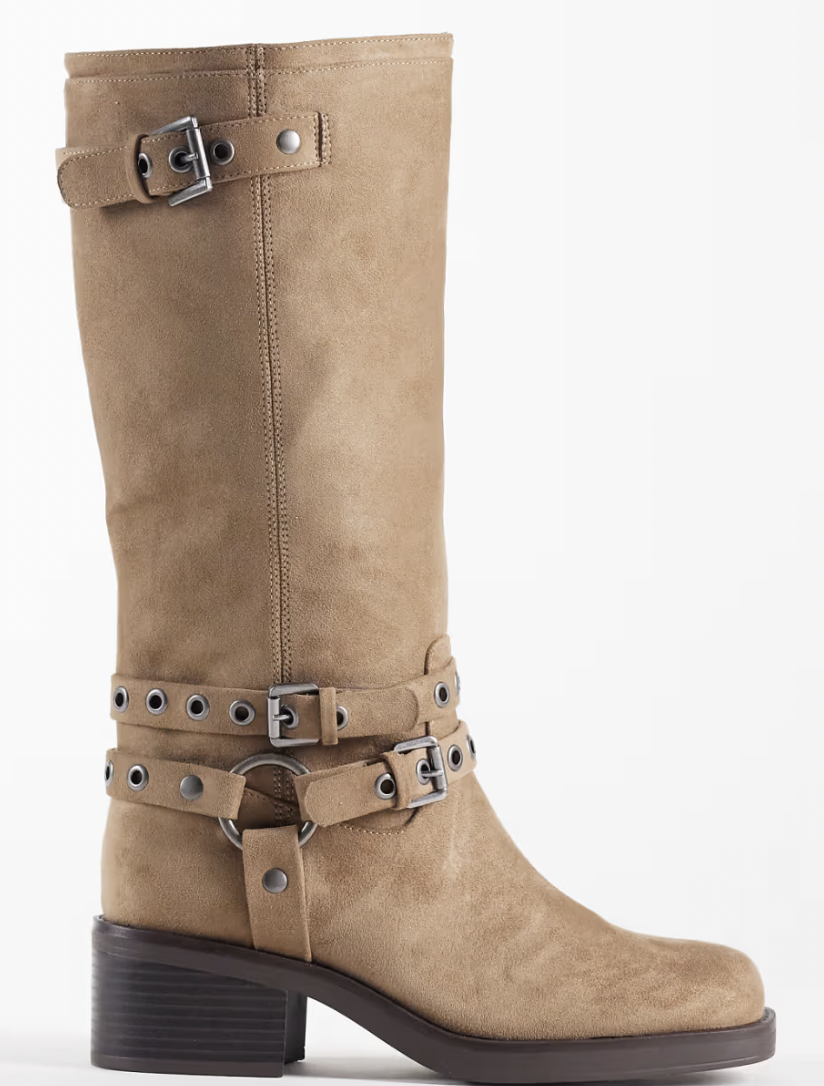 Cassandra eyelet biker boot in sand