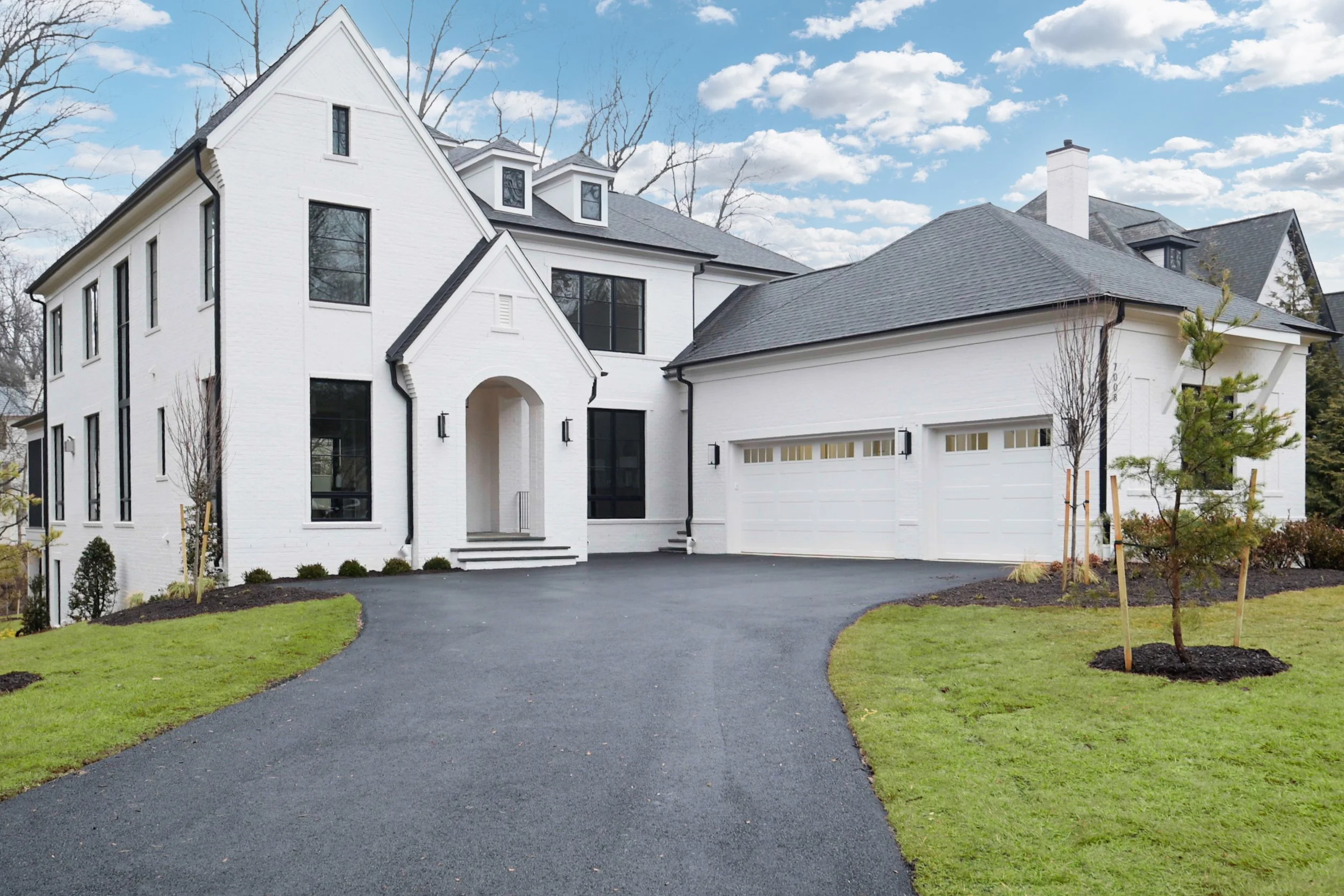 7008 Arbor Ln