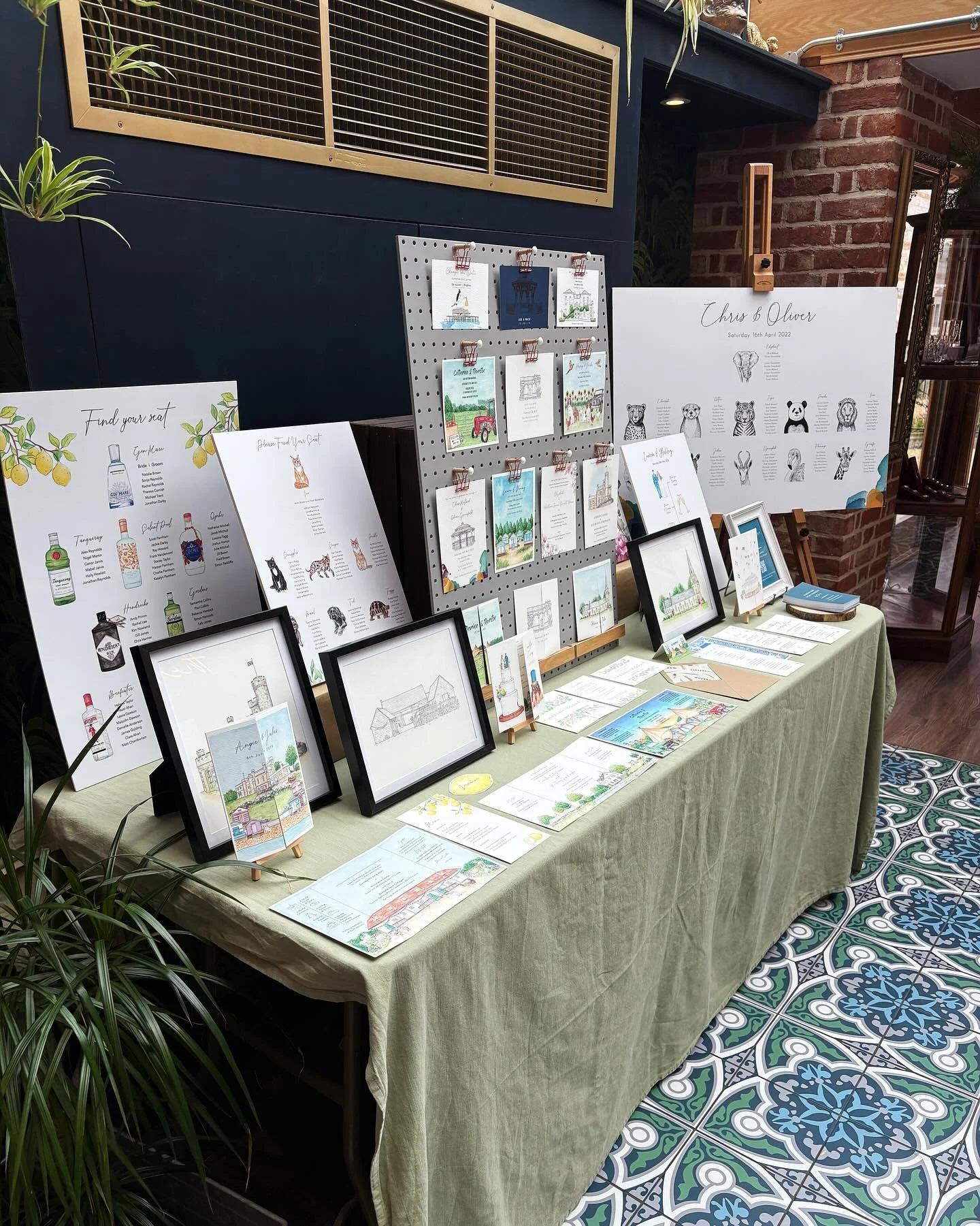 Wedding Showcase 💍 

Yesterday I was at the beautiful @fitzgeraldjewellers in Canterbury for their annual wedding showcase @weddingsbyfj 

Such a lovely, well organised and relaxed event, getting to talk to couples in their stunning showroom, as wel