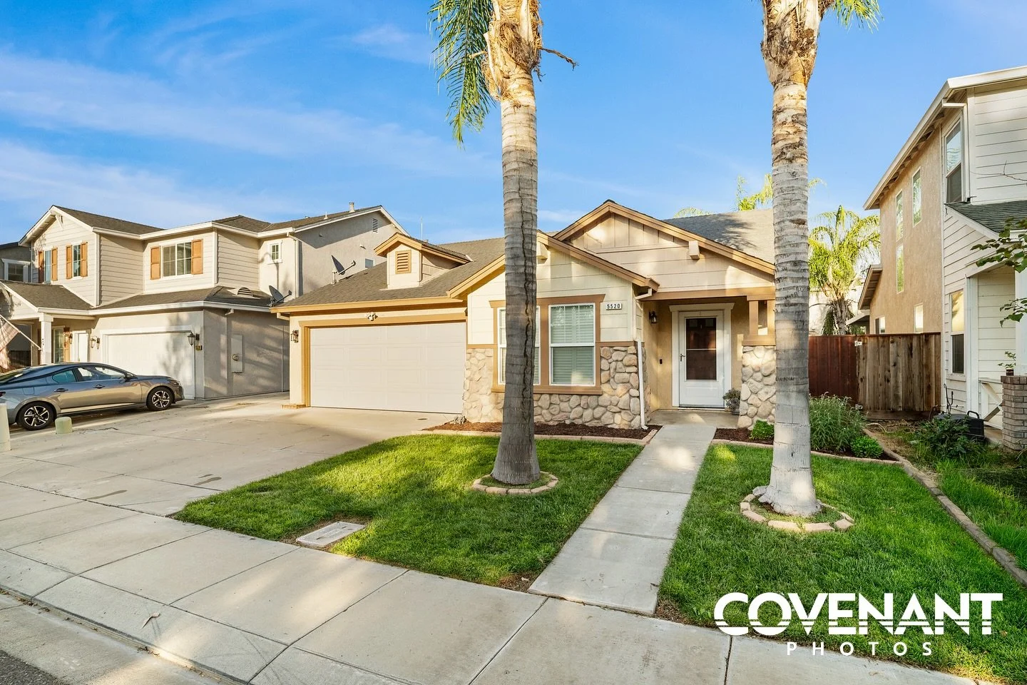 Another listing on the market last week for @angieslistofhomes which is getting tons of attention from buyers! Congrats Angie!

Use Covenant Photos for all your Photography needs✨

#realestate #centralvalleyphotographer #realestatephotogragher #modes