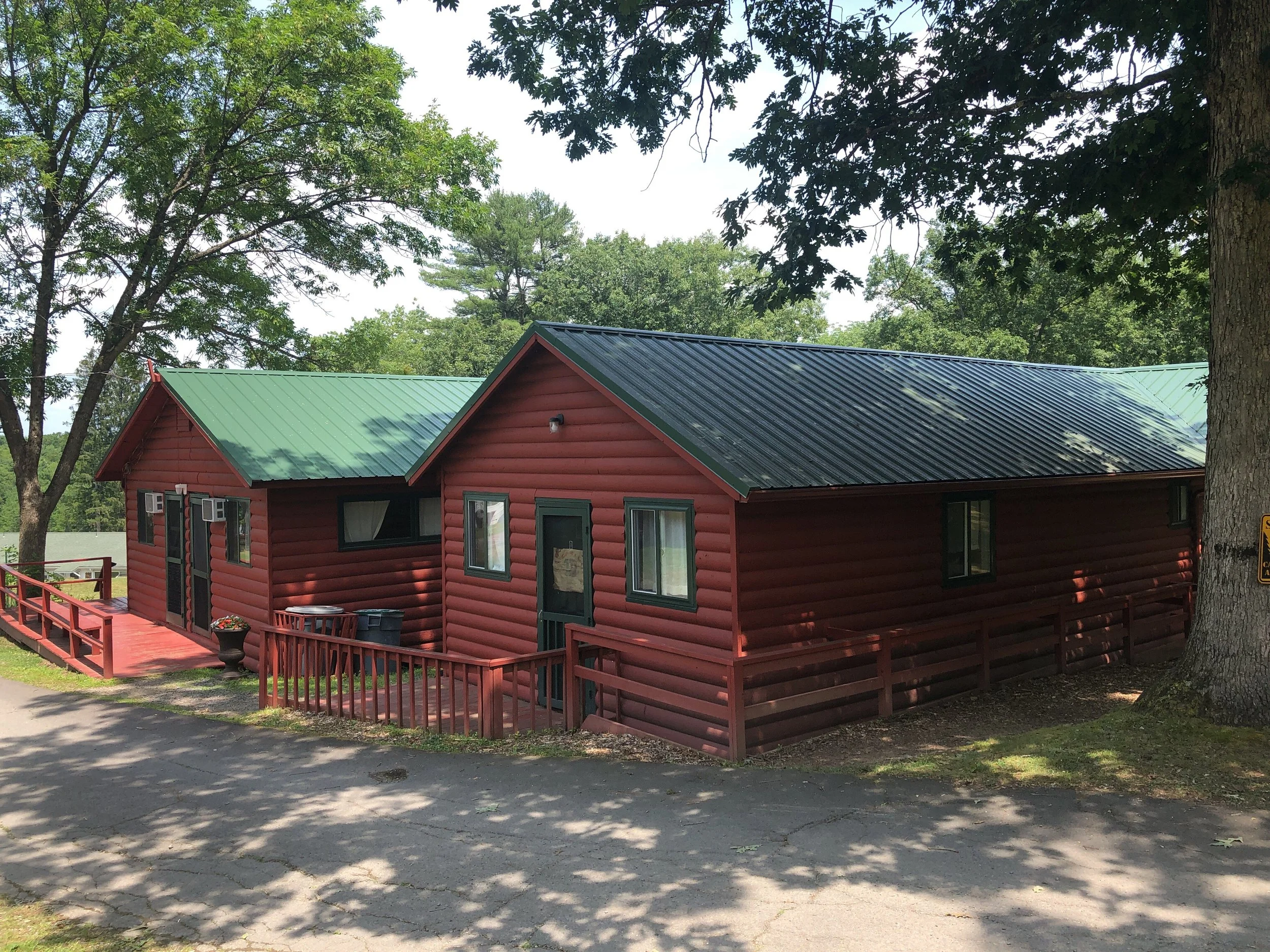 Cabins (1 of 6) JPG.jpg