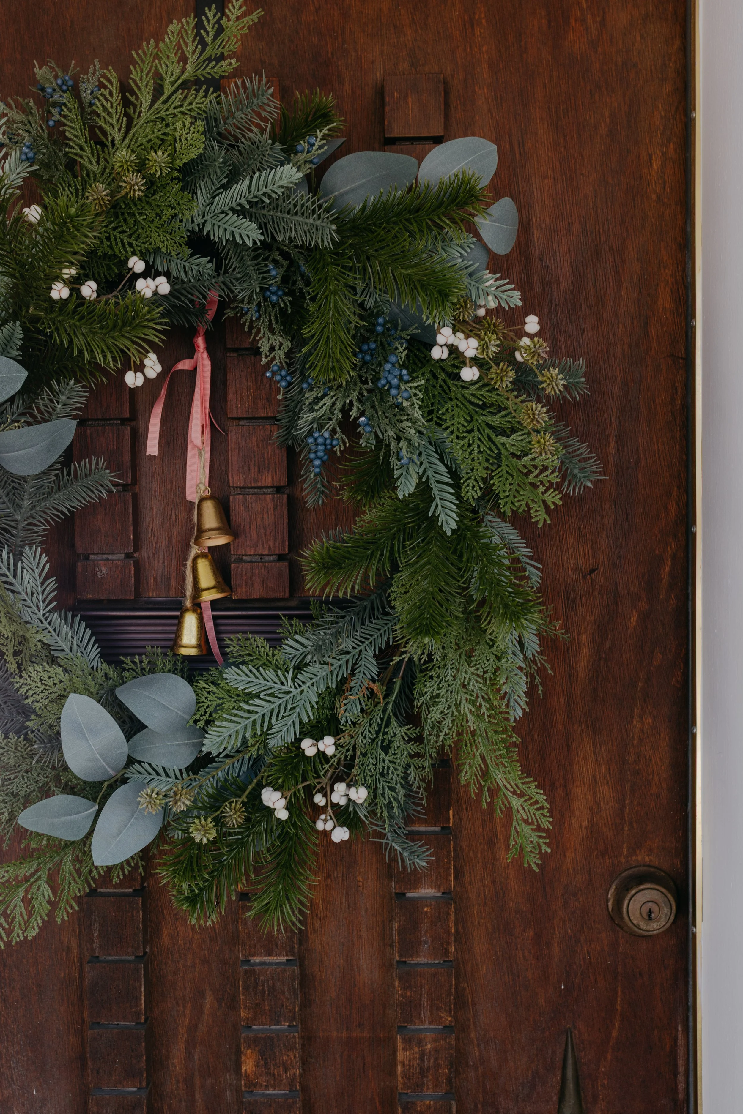 The Lagom Holiday: A Slow and Cozy Start to the Season