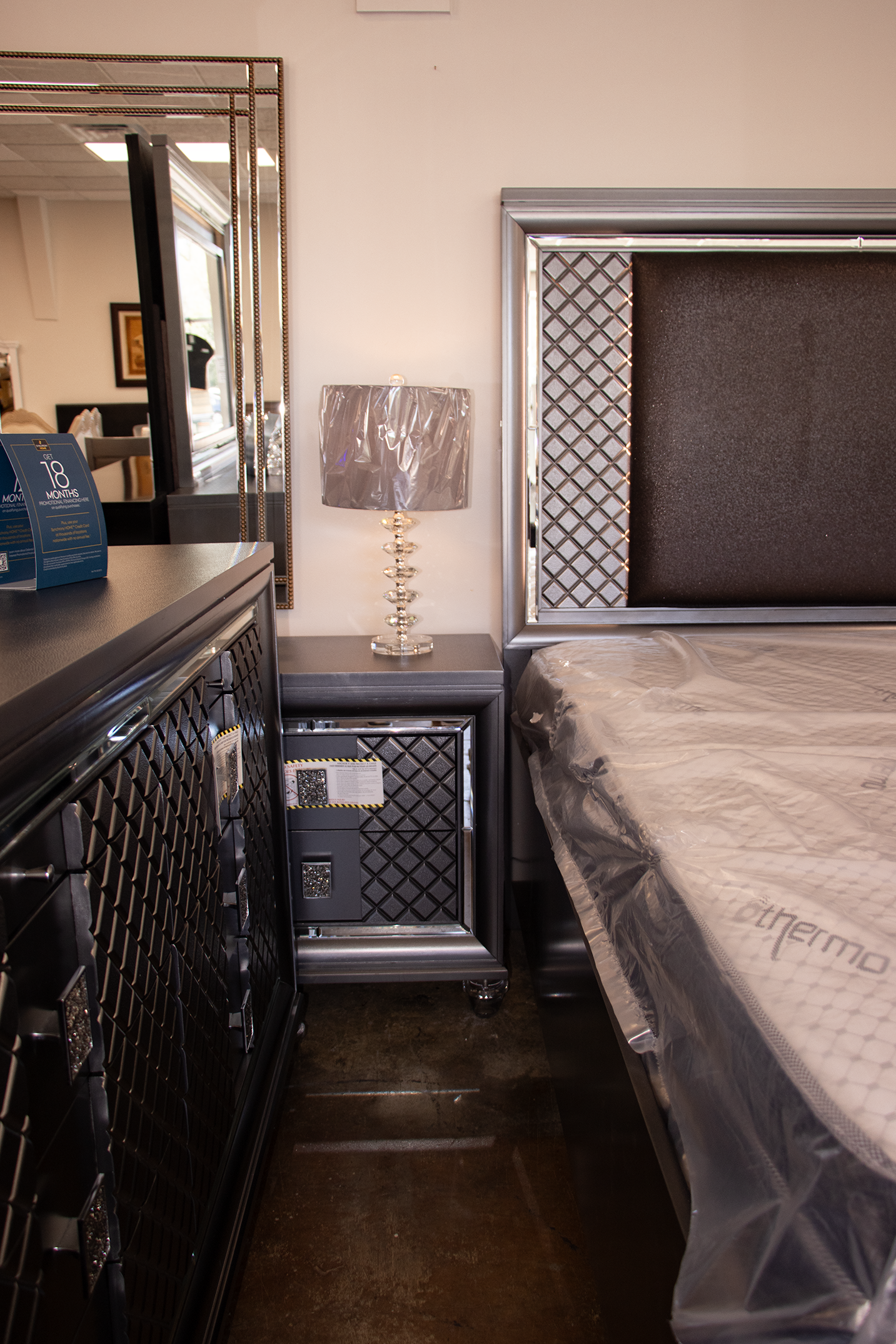 bed grey 5.png