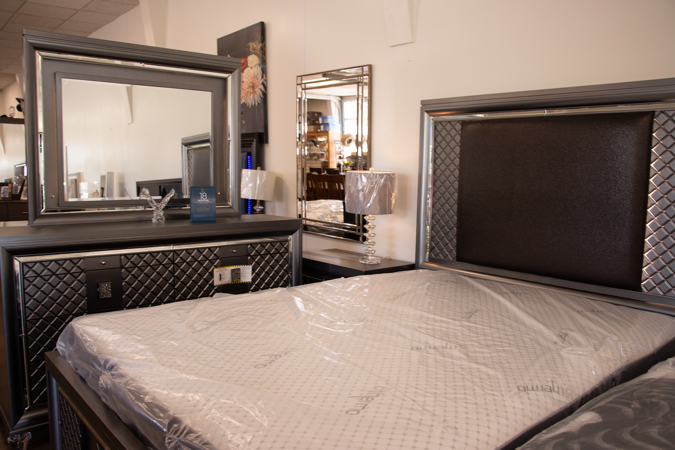 bed grey.png