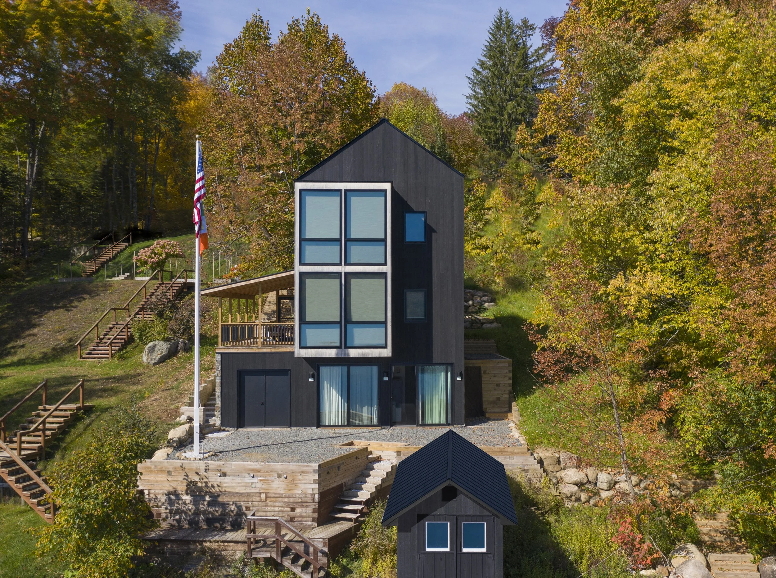 modern waterfront cottage