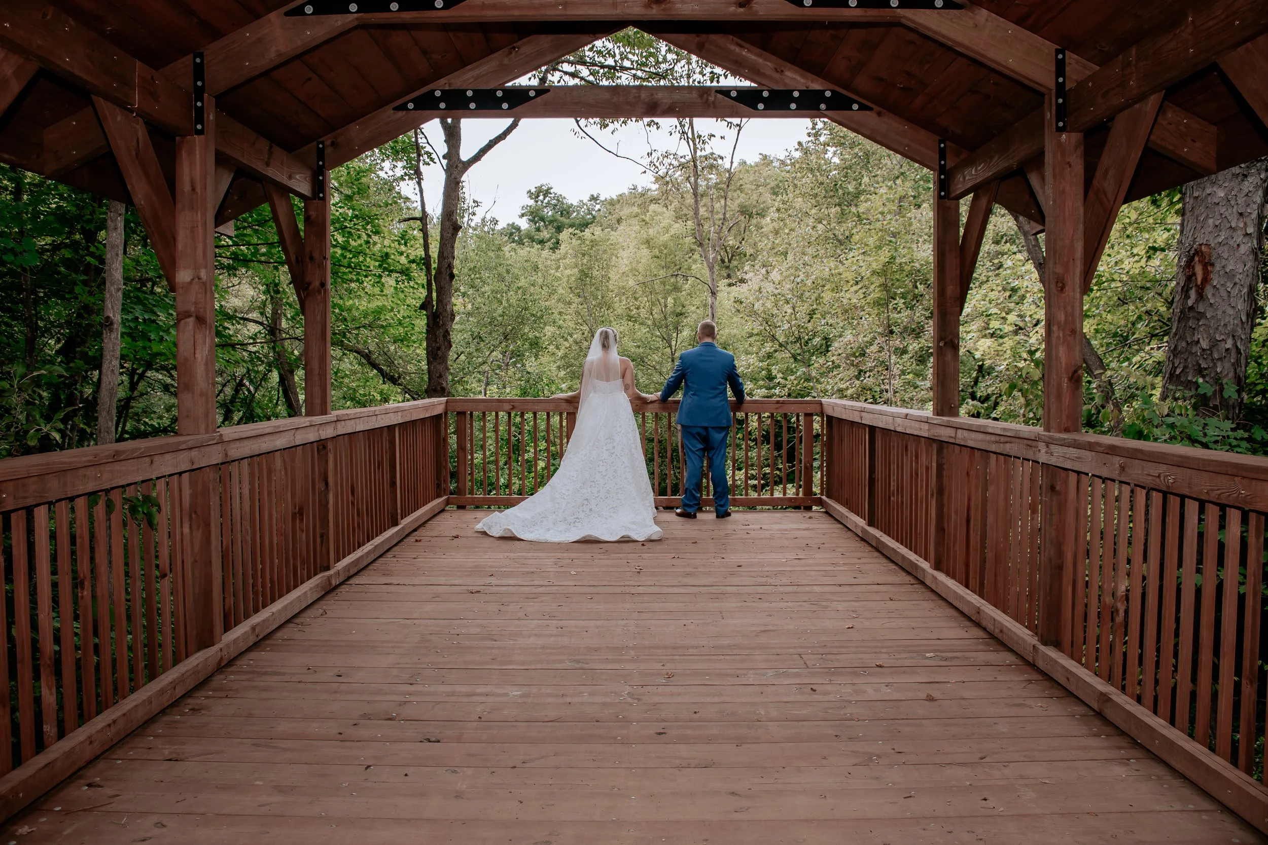 Kenosha wedding bride and groom