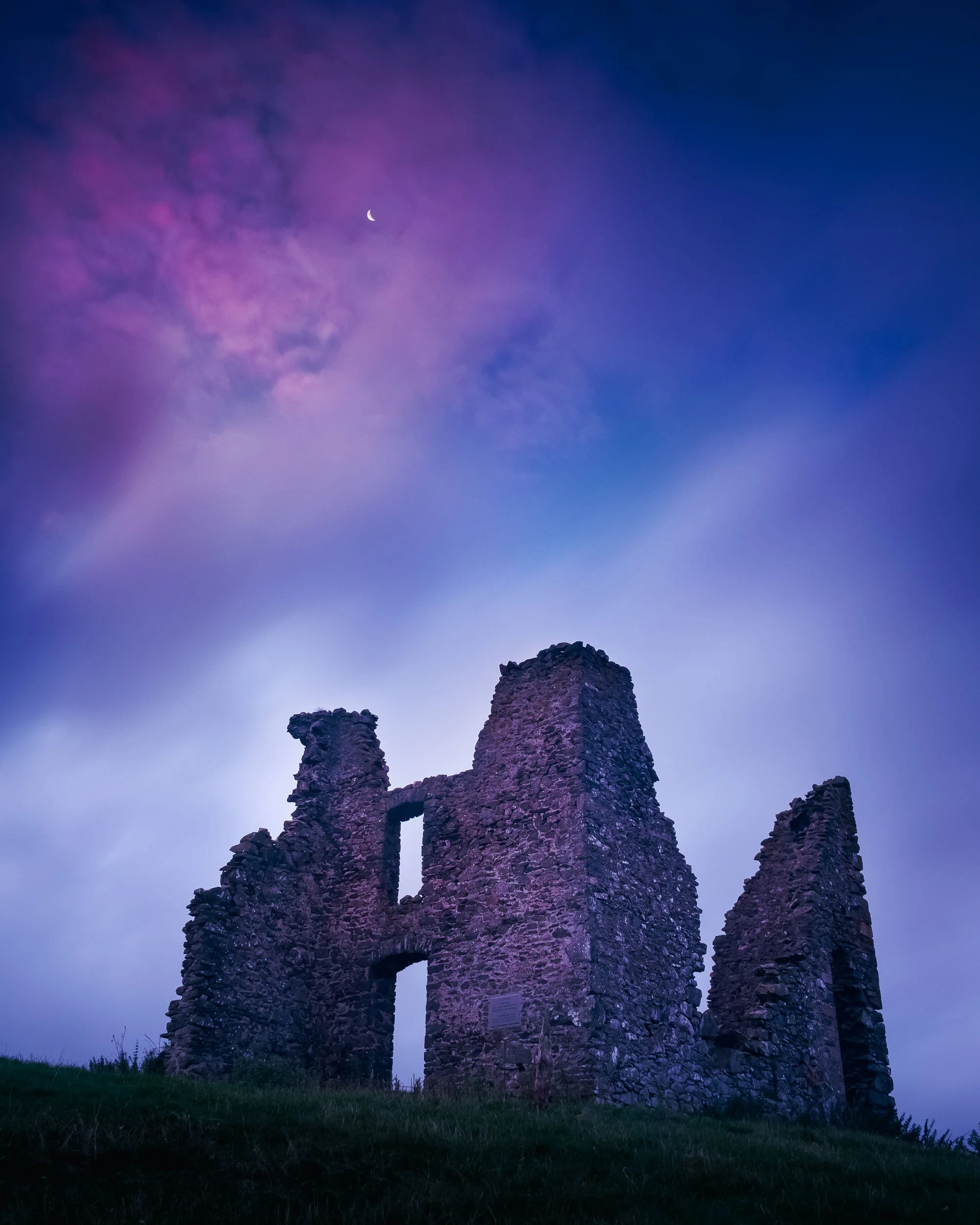 2013_09_29 horsburgh castle moon008-Edit.jpg